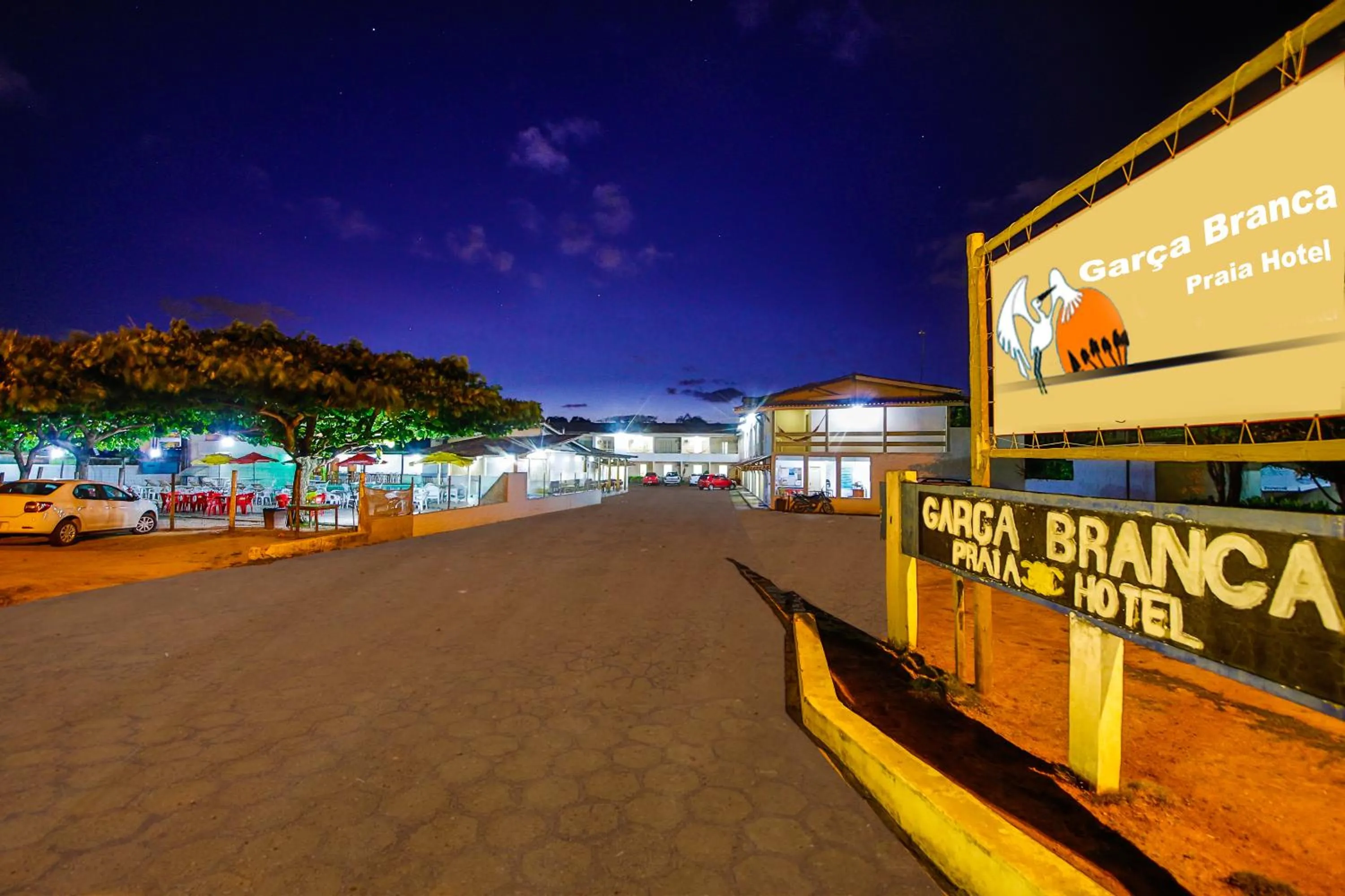 Facade/entrance in Garça Branca Praia Hotel