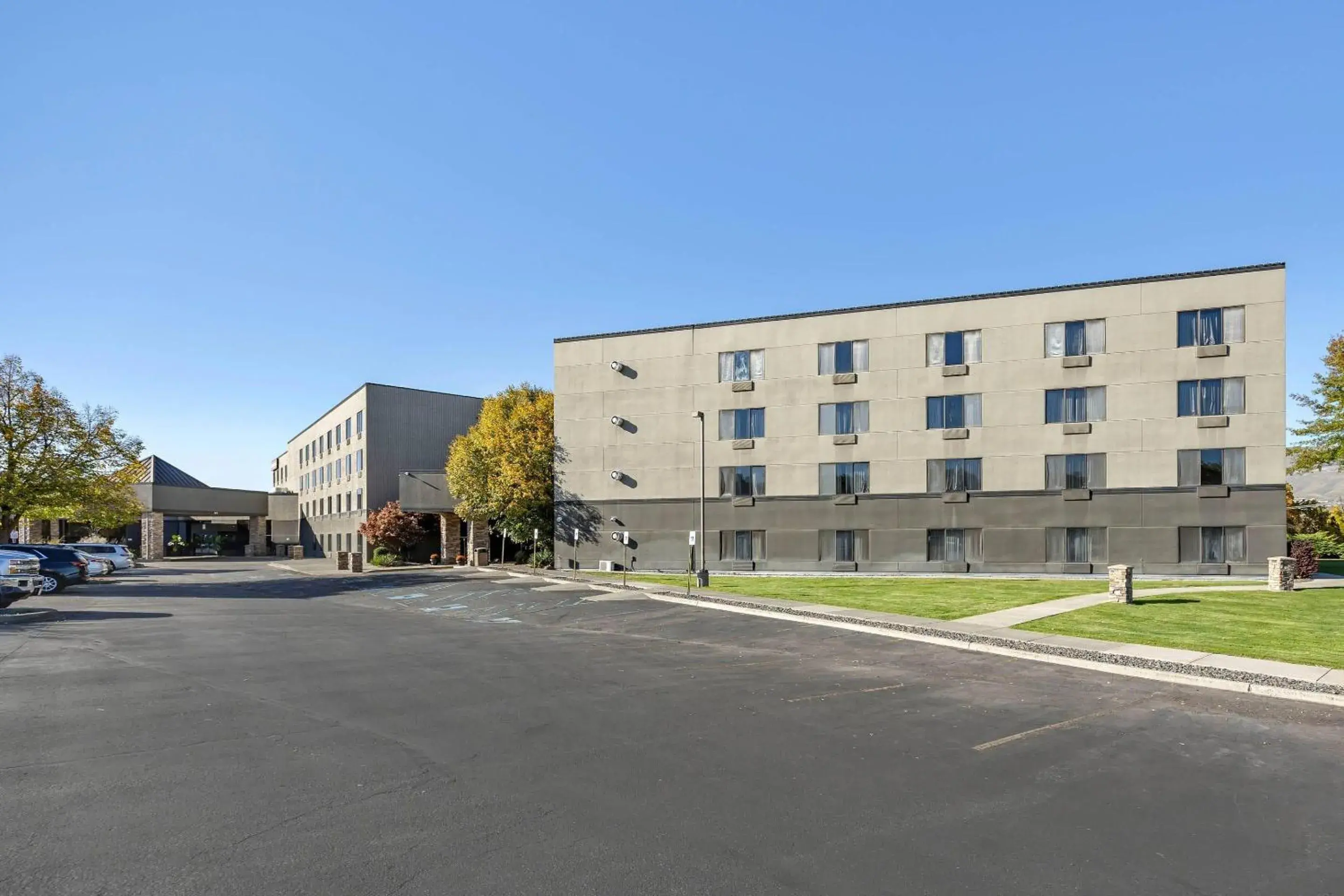 Property building in Hells Canyon Grand Hotel, an Ascend Collection Hotel Property building in Hells Canyon Grand Hotel, an Ascend Collection Hotel