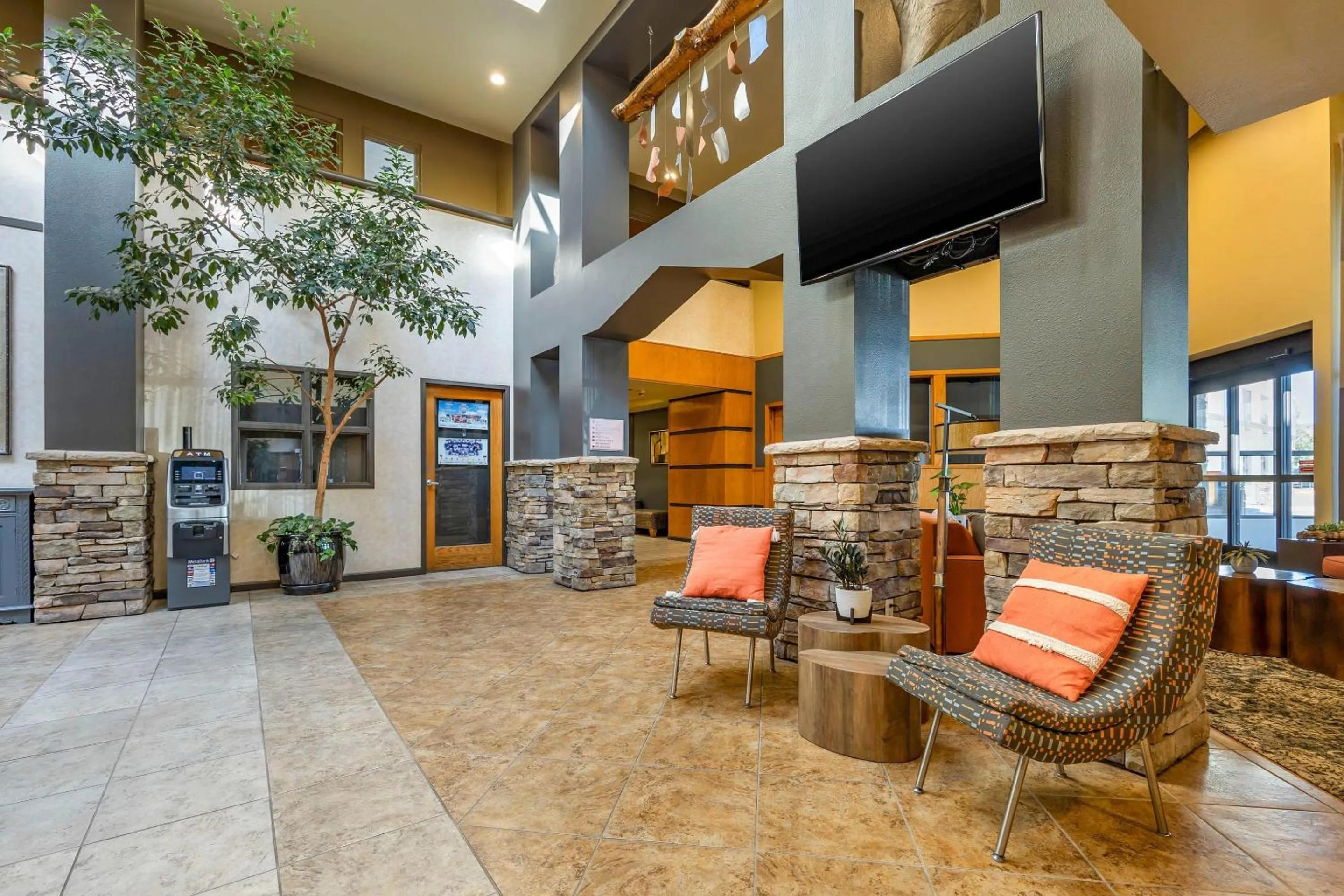 Lobby or reception in Hells Canyon Grand Hotel, an Ascend Collection Hotel