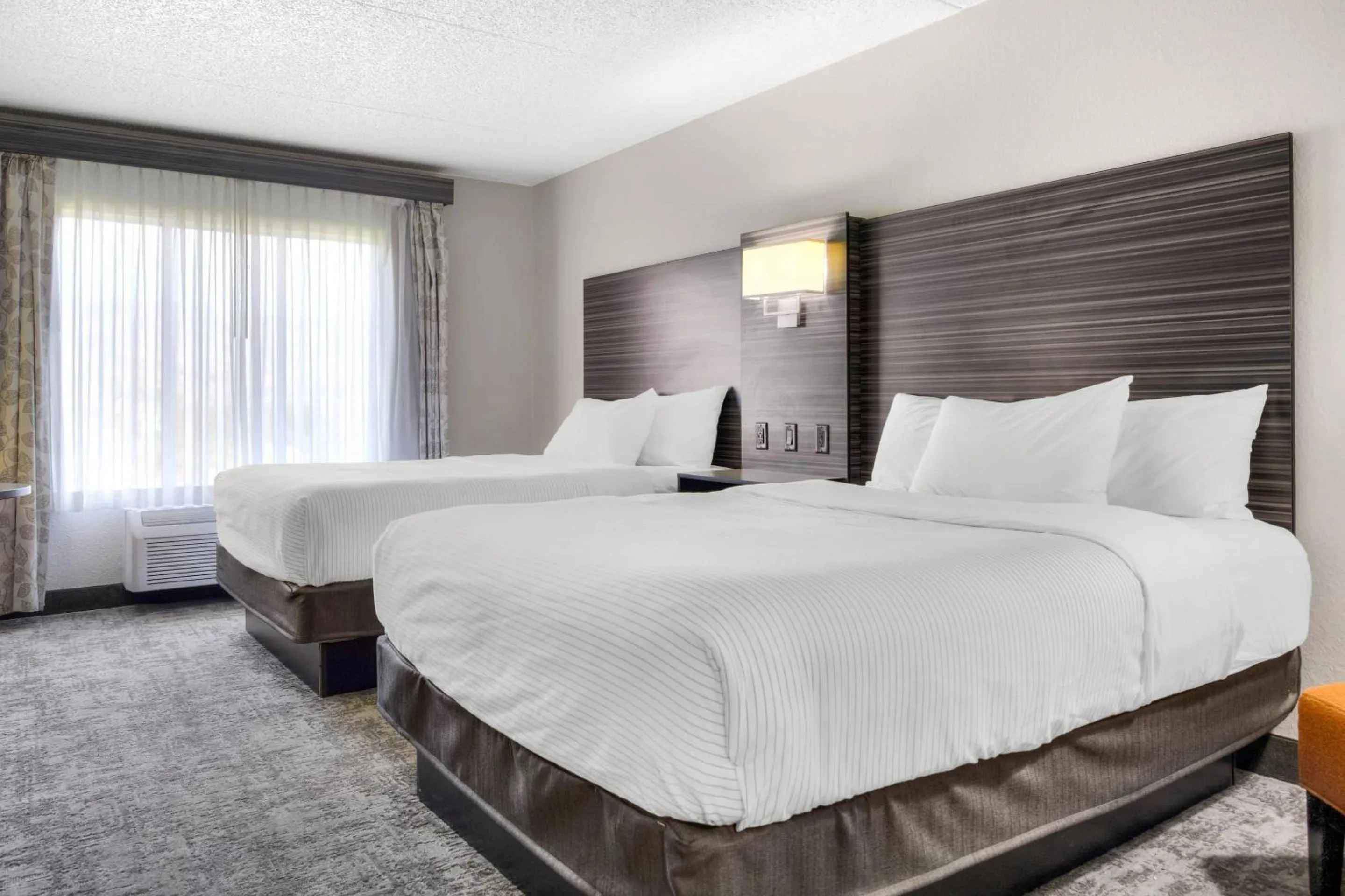 Bedroom, Bed in Hells Canyon Grand Hotel, an Ascend Collection Hotel