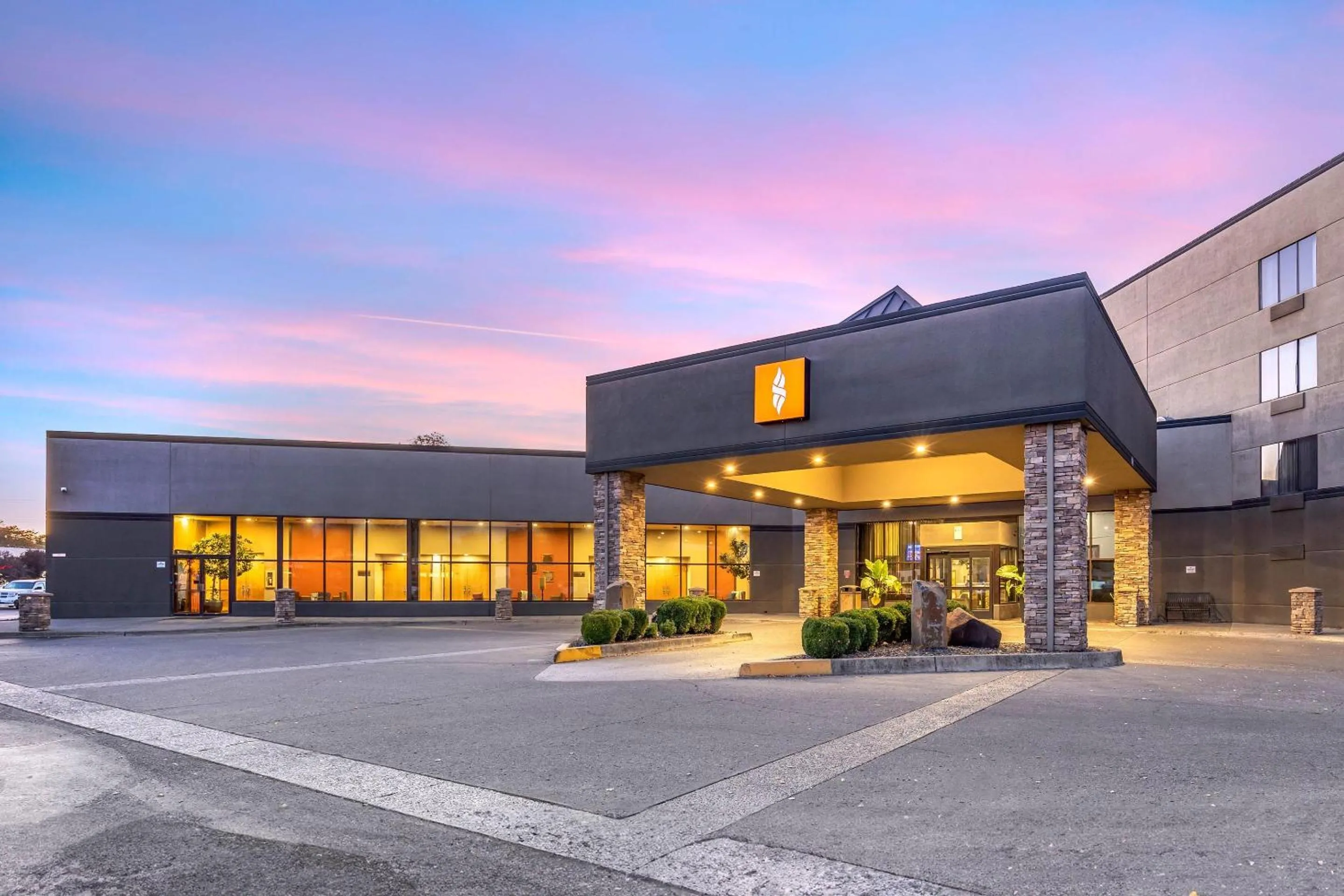 Property building in Hells Canyon Grand Hotel, an Ascend Collection Hotel