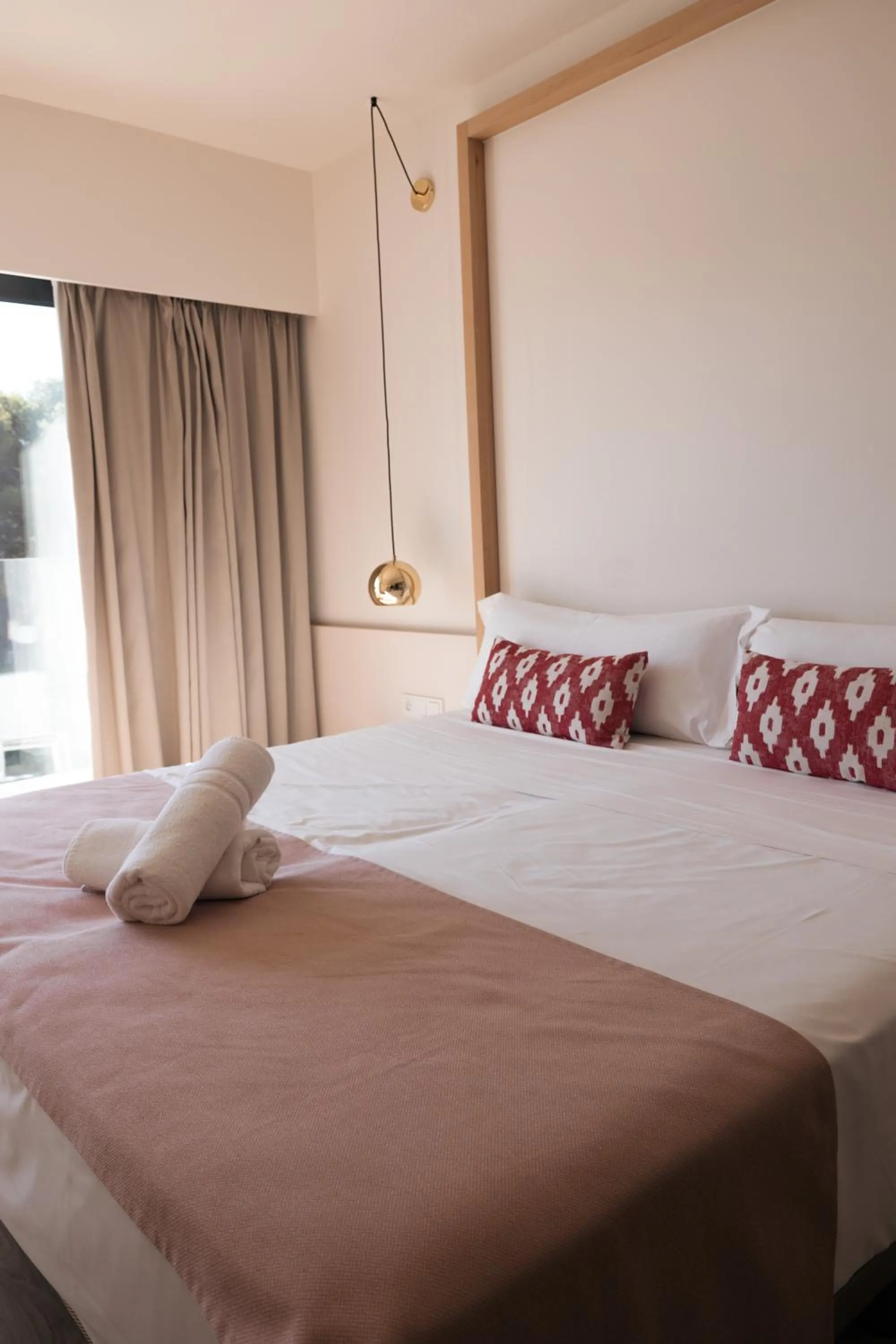 Bed in Sol i Vida Hotel - Adults Only