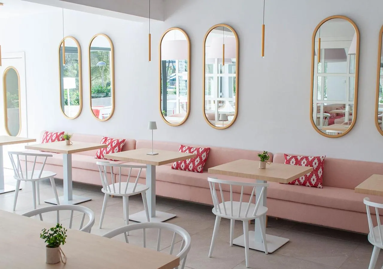 Restaurant/places to eat in Sol i Vida Hotel - Adults Only