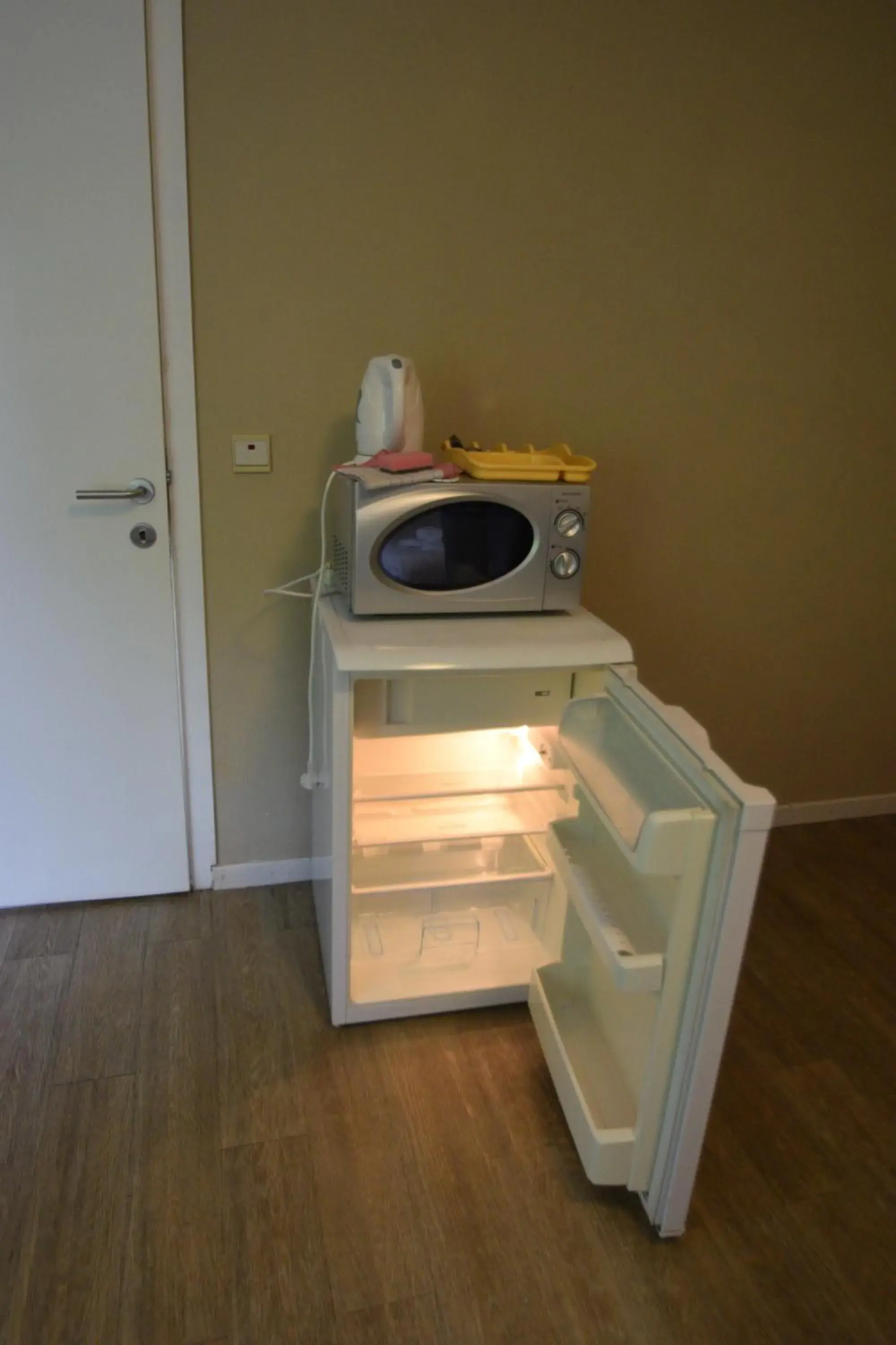 Executive Studio Double with daily cleaning in Budget Flats Brussels Executive Studio Double with daily cleaning in Budget Flats Brussels