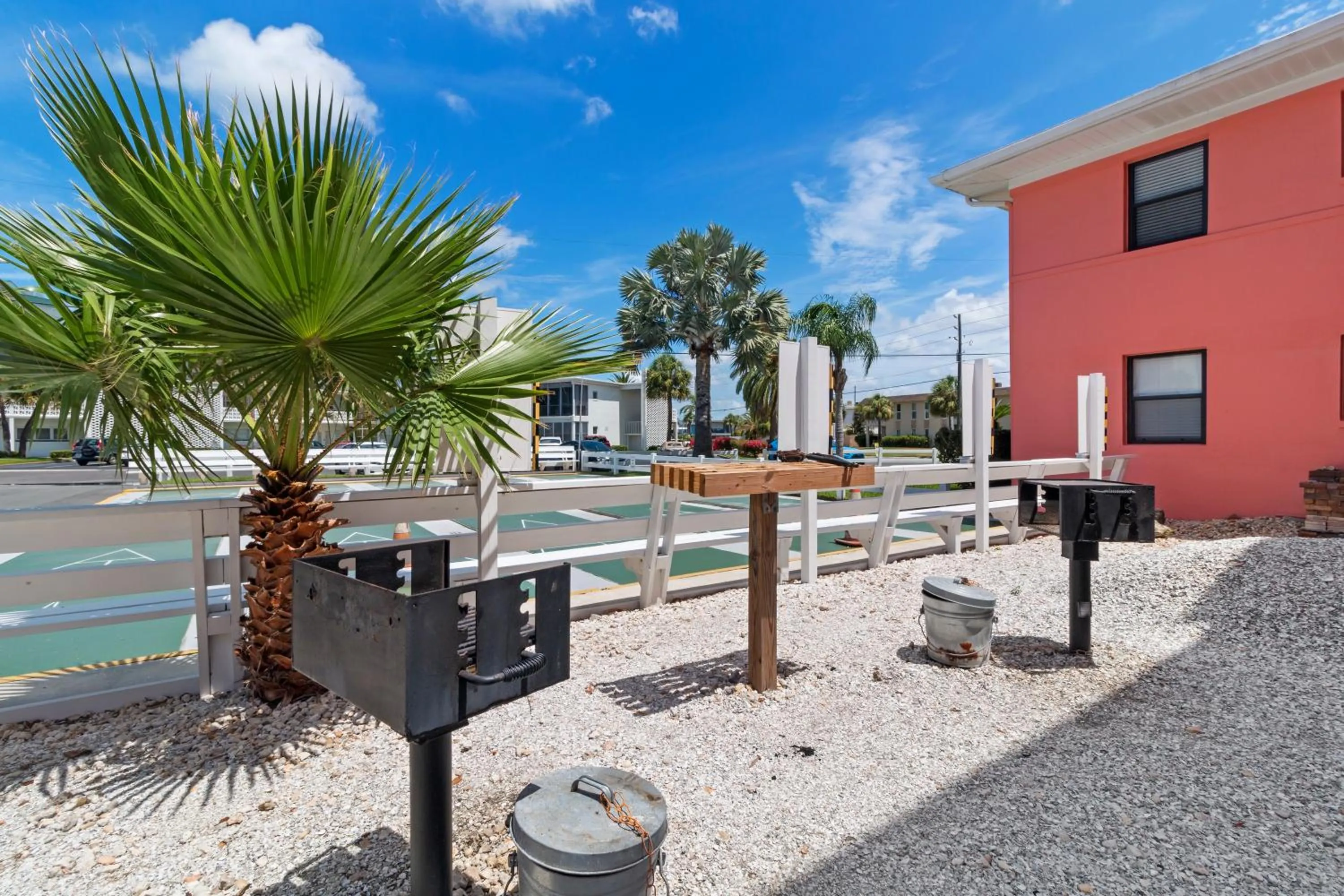 BBQ facilities in Gulf Winds Resort by Travel Resort Services