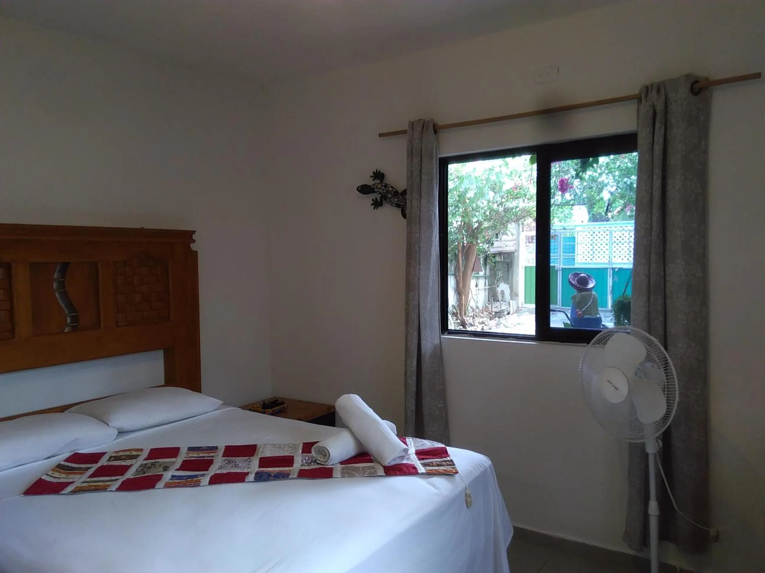 Photo of the whole room, Bed in Buenos Días Guest House