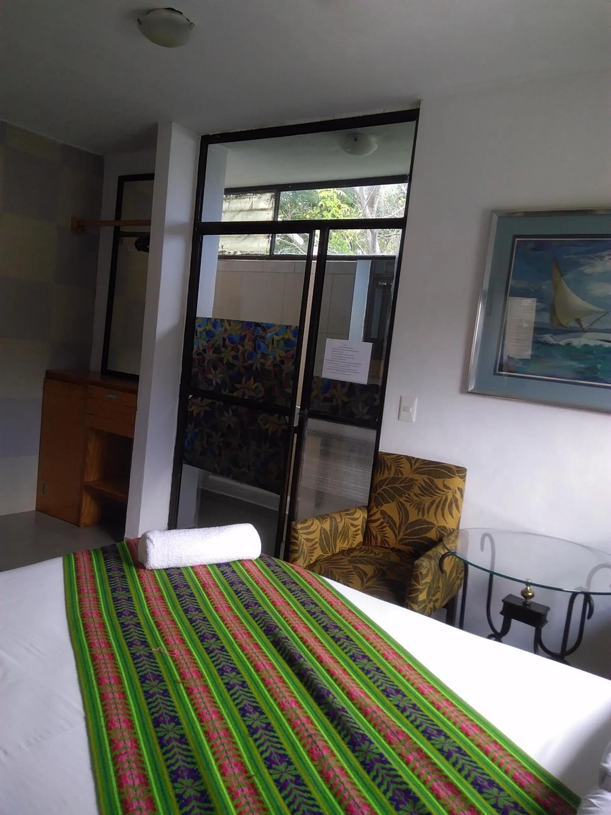 Photo of the whole room, Bed in Buenos Días Guest House