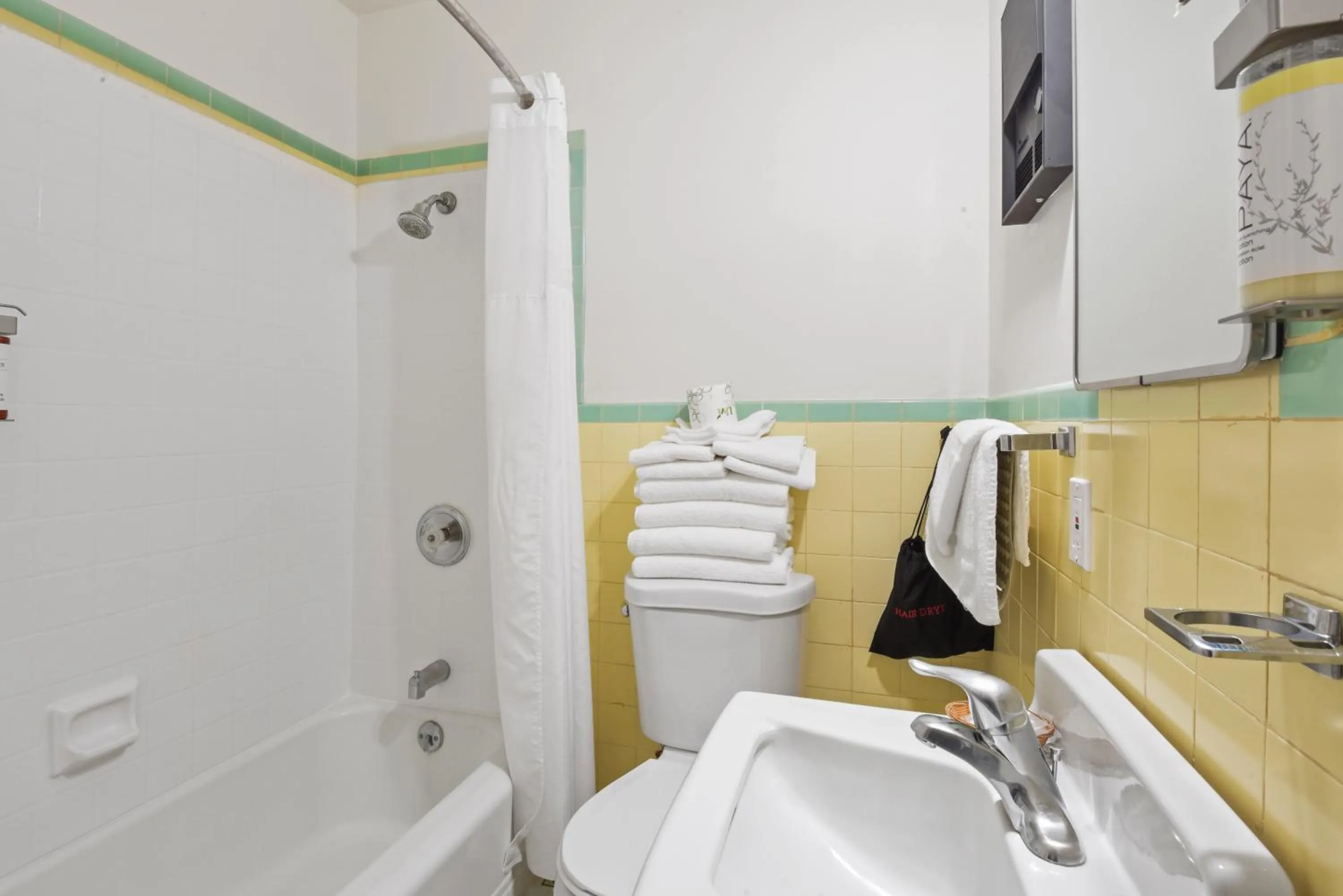 Bathroom in Crown Motel