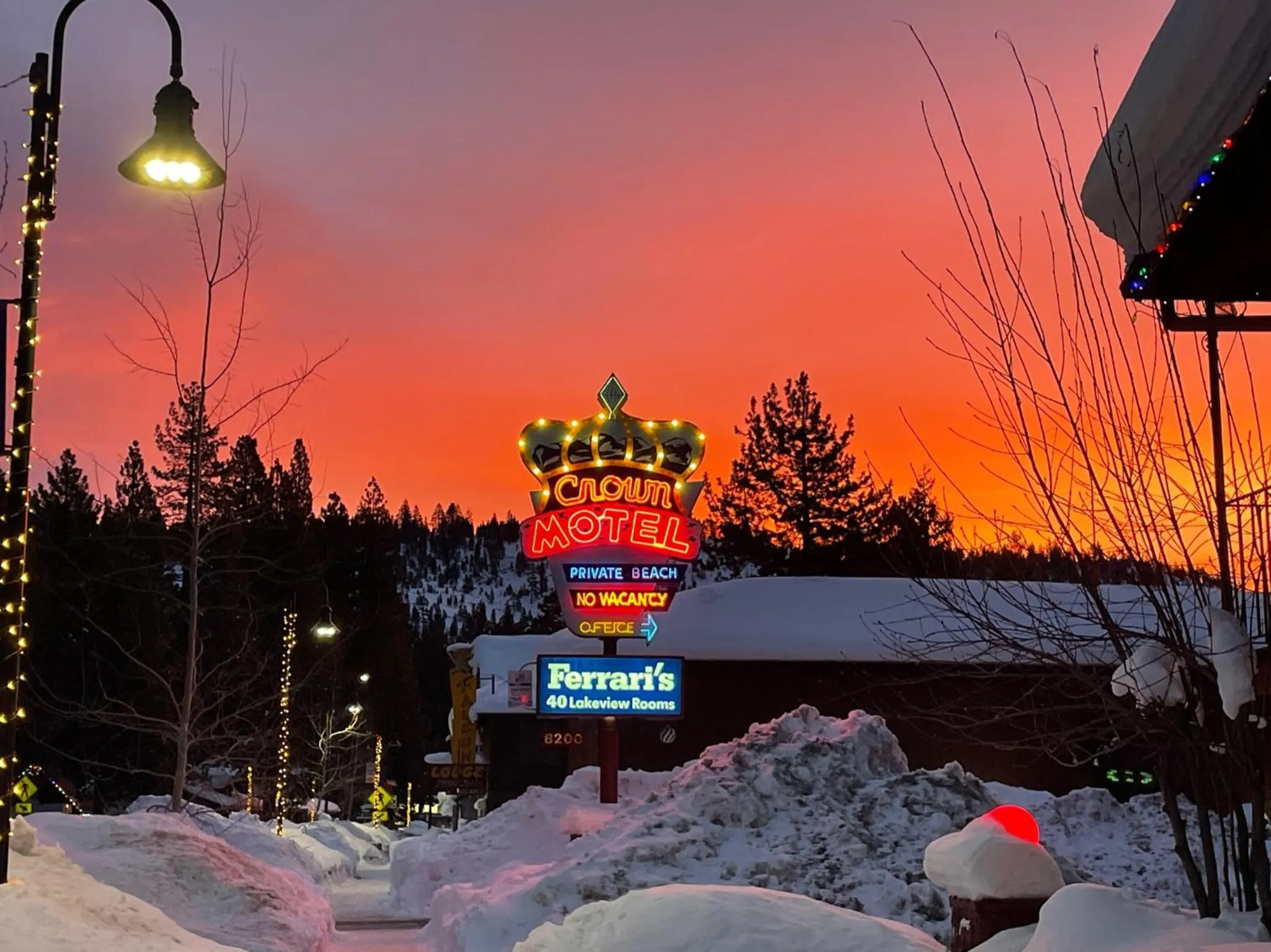 Beach in Crown Motel