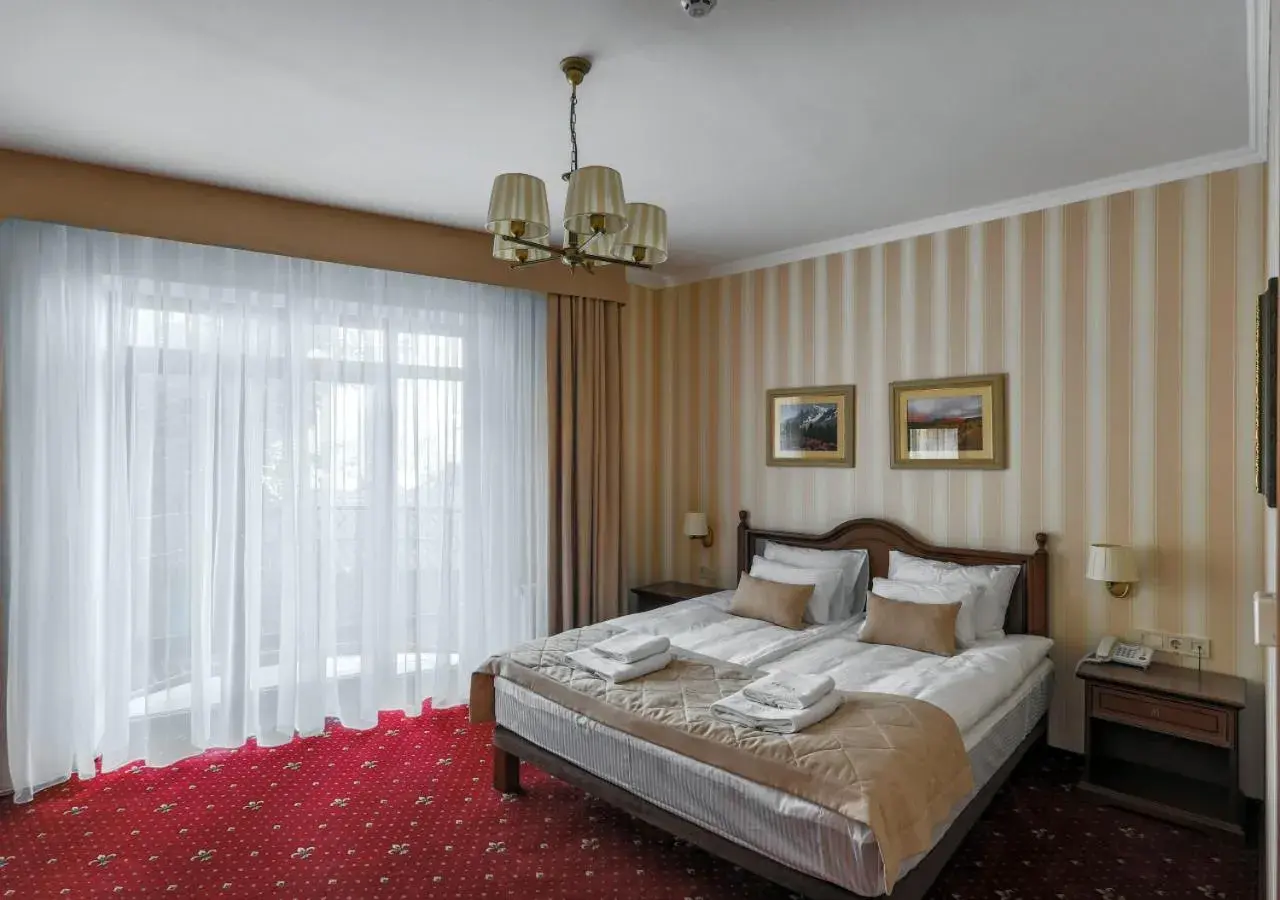 Deluxe Queen Room in FENIX TOWN Deluxe Queen Room in FENIX TOWN