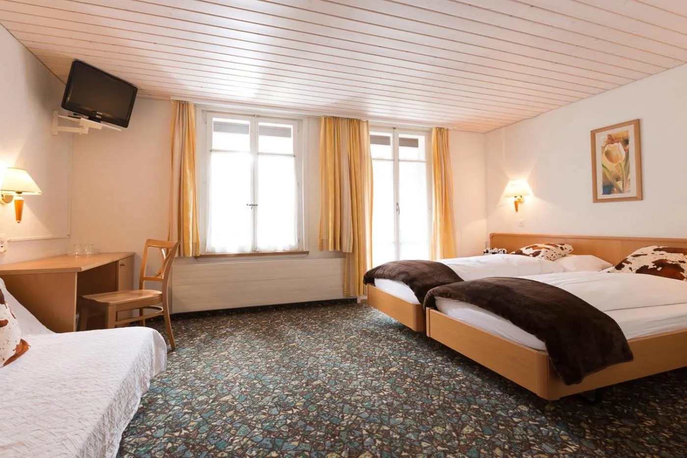 Bed in Hotel Oberland