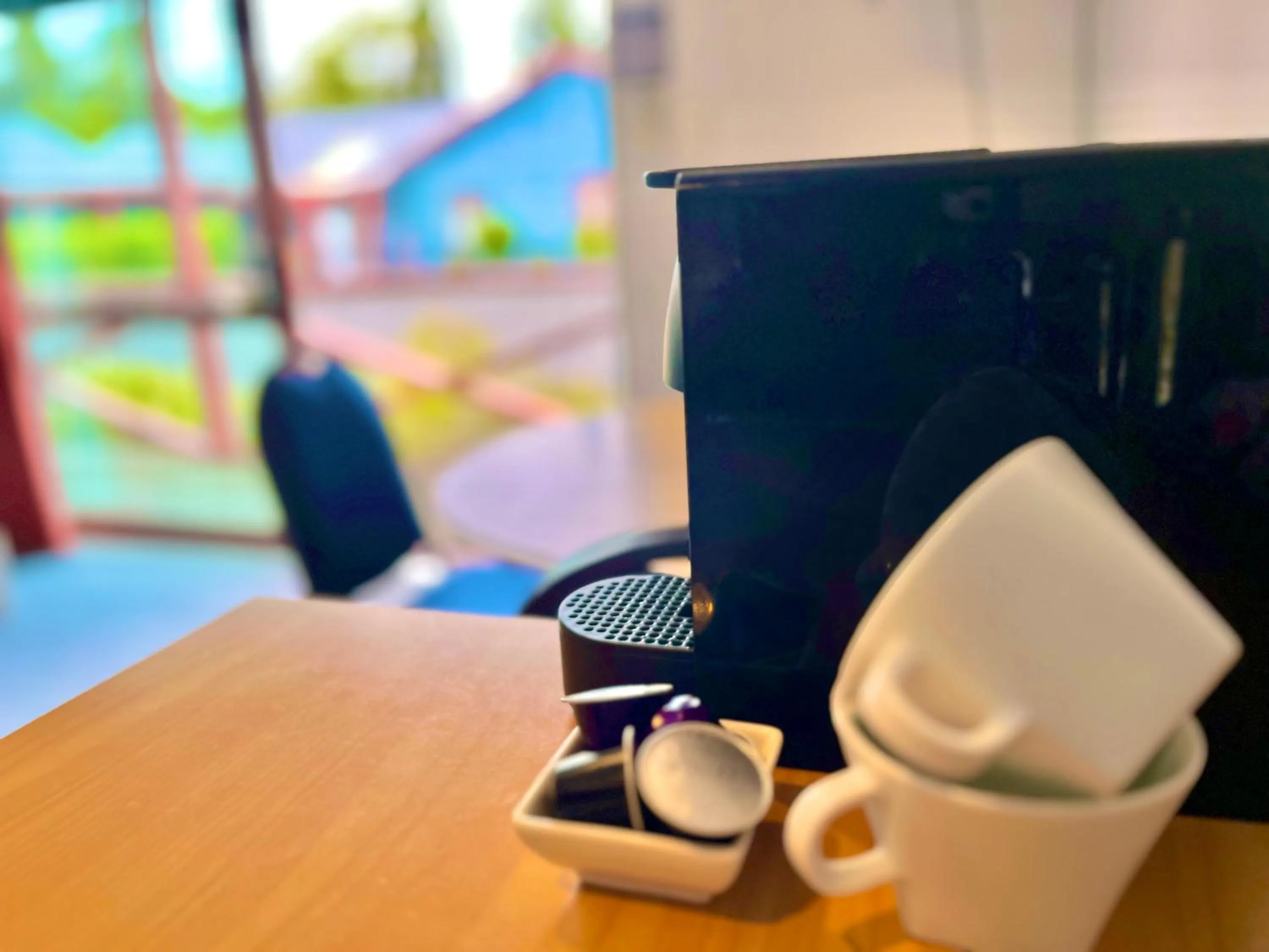 Coffee/tea facilities in Adventure Lodge and Motels and Tongariro Crossing Track Transport