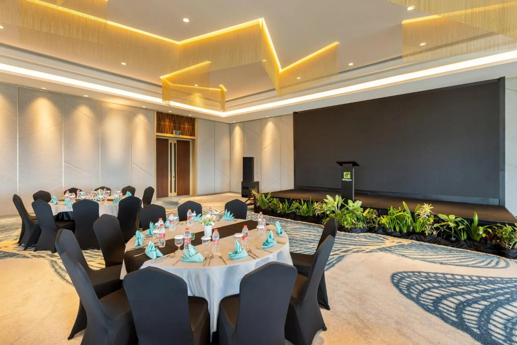 Meeting/conference room in Holiday Inn Lampung Bukit Randu by IHG