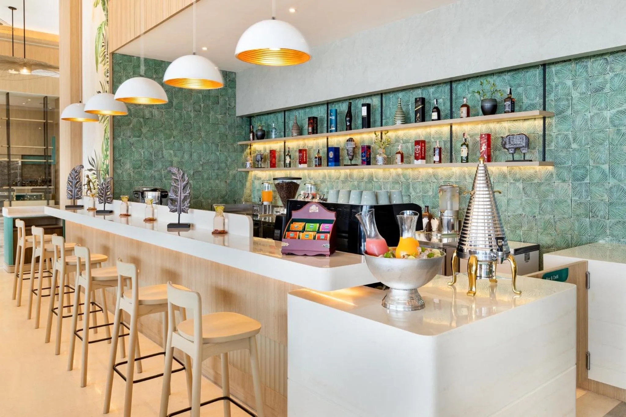 Restaurant/places to eat in Holiday Inn Lampung Bukit Randu by IHG