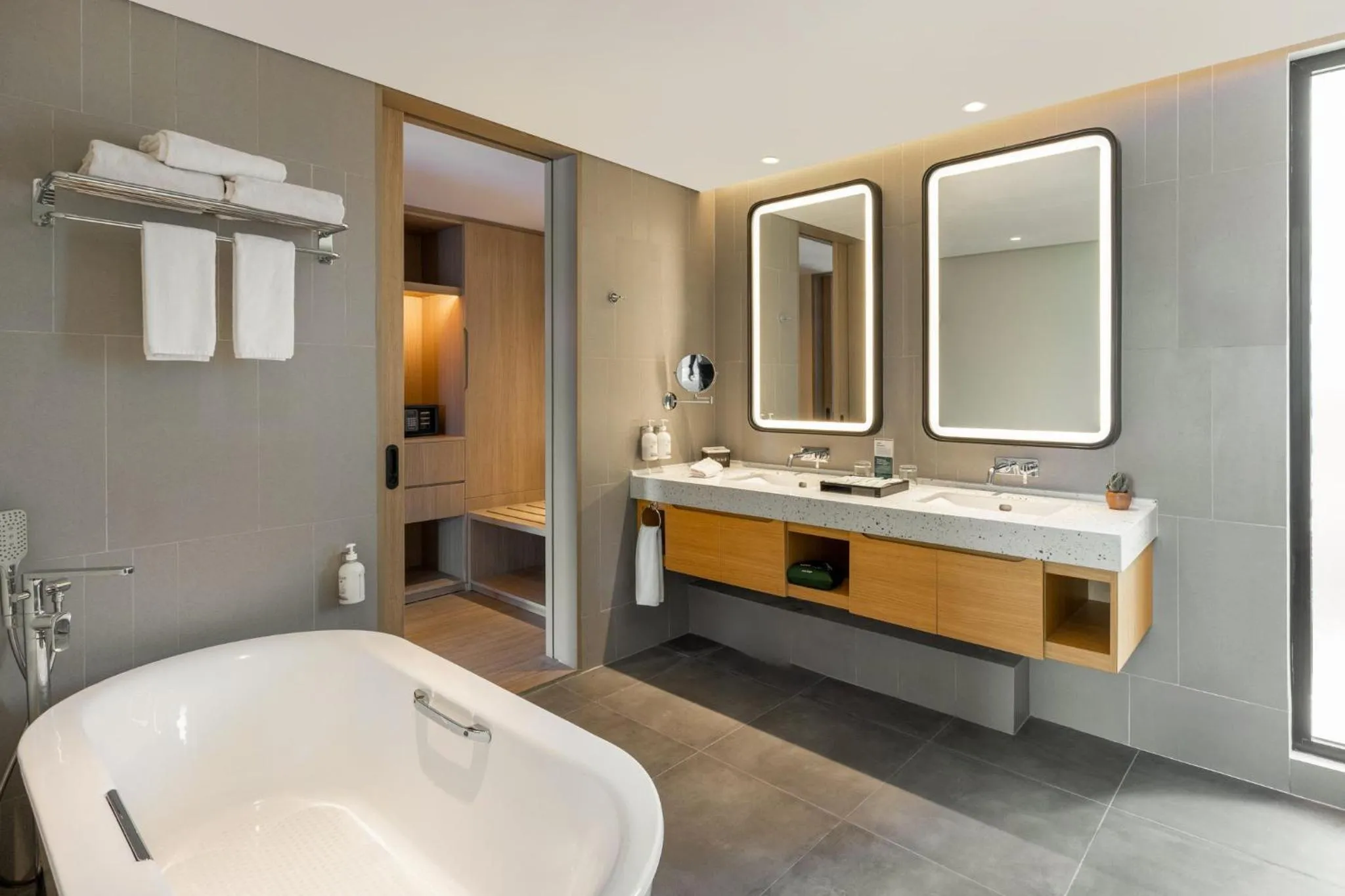 Bathroom in Holiday Inn Lampung Bukit Randu by IHG