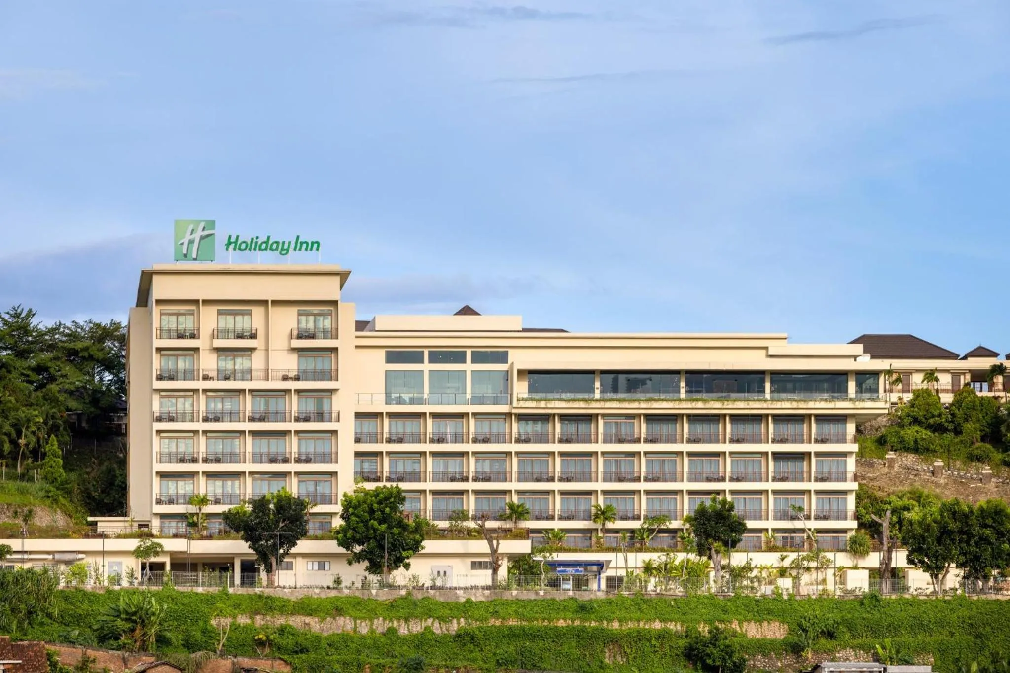 Property building in Holiday Inn Lampung Bukit Randu by IHG