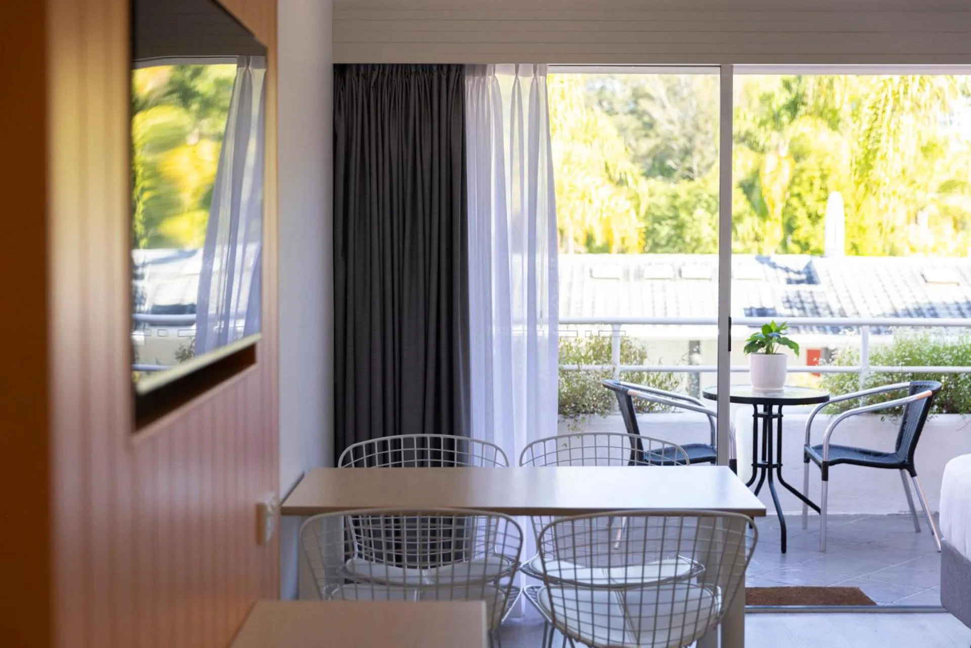 Balcony/Terrace in The Cubana Resort Nambucca Heads