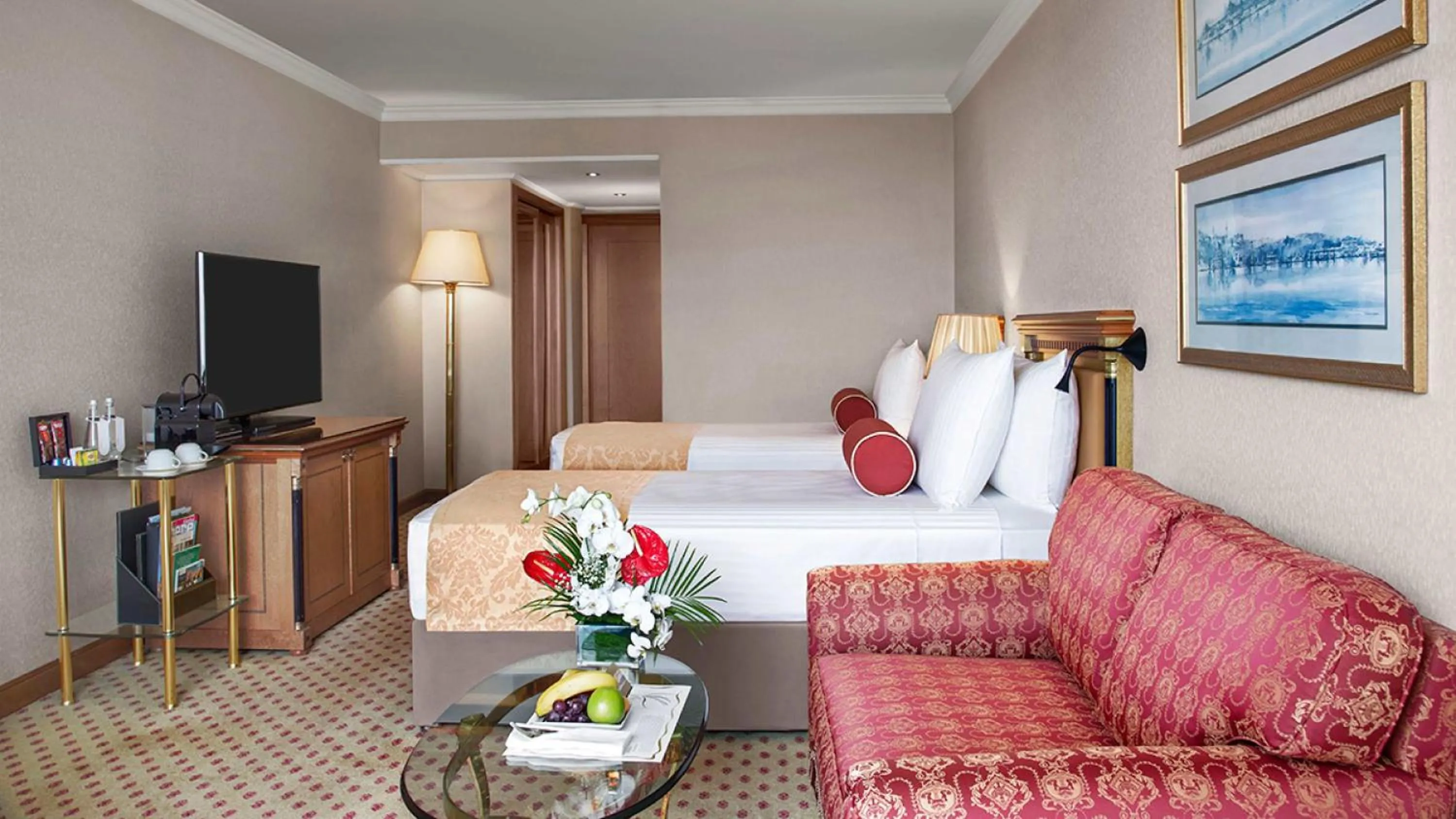 Photo of the whole room, Bed in InterContinental Istanbul by IHG