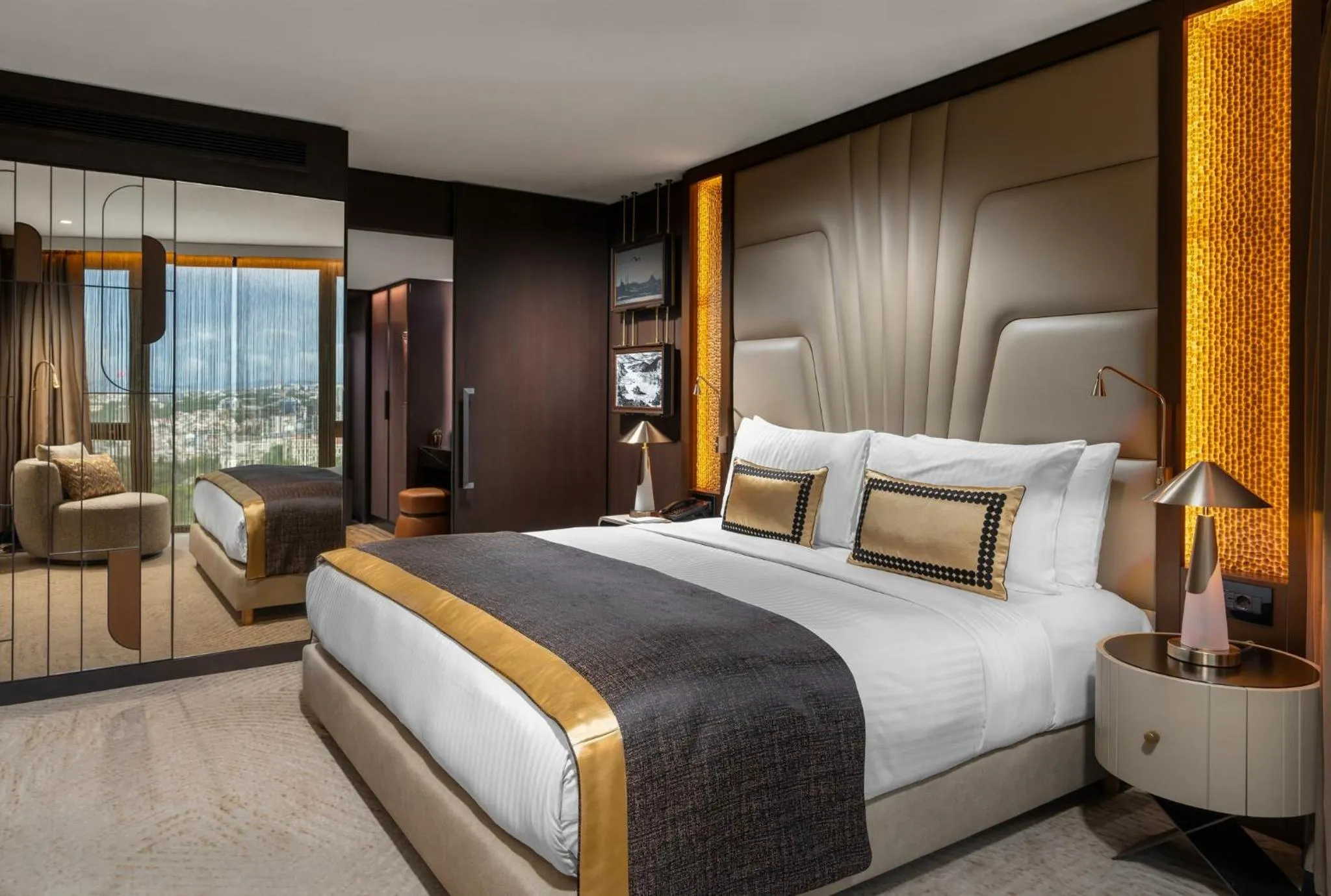 Photo of the whole room, Bed in InterContinental Istanbul by IHG