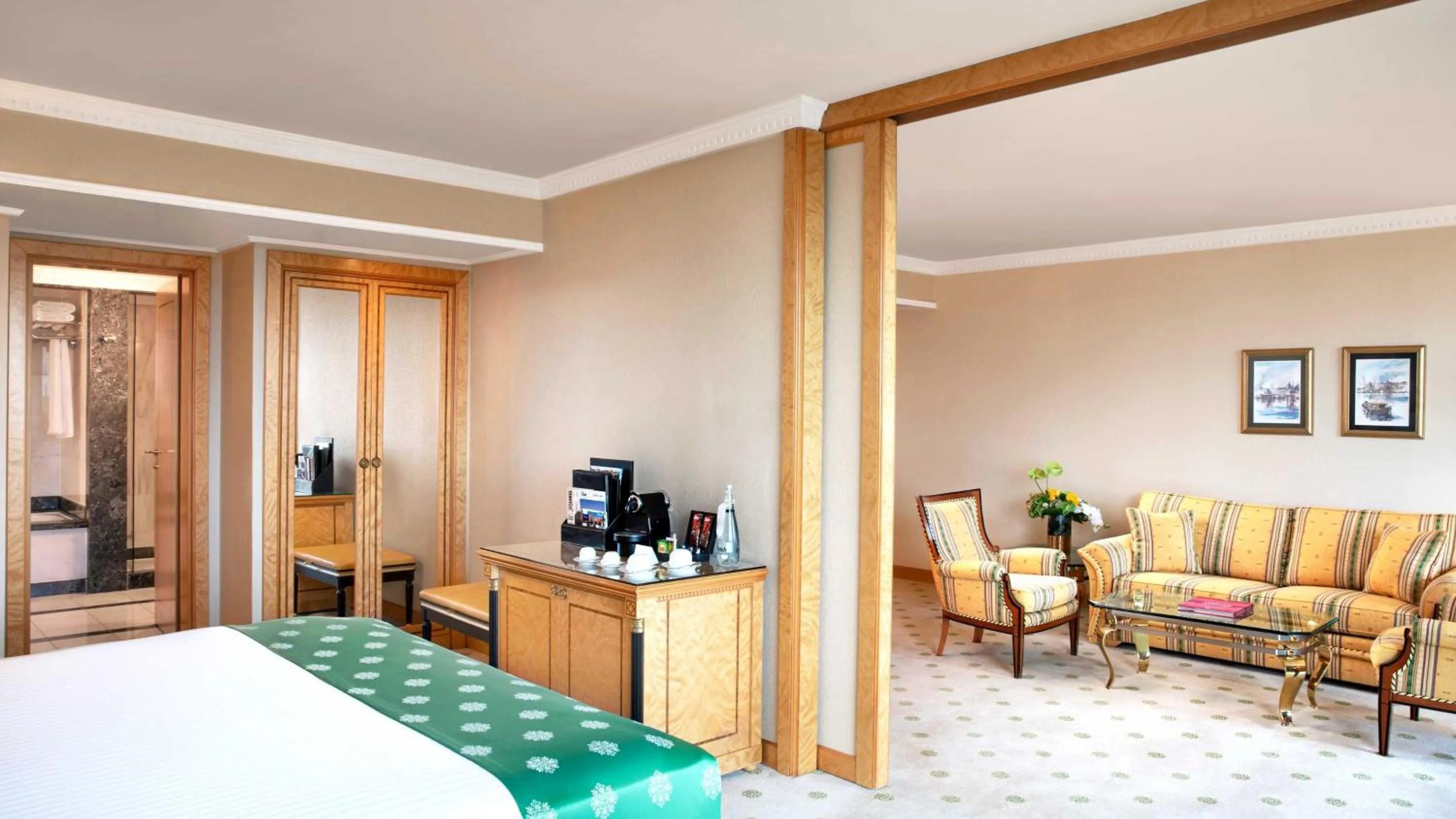 Bedroom, Bed in InterContinental Istanbul by IHG