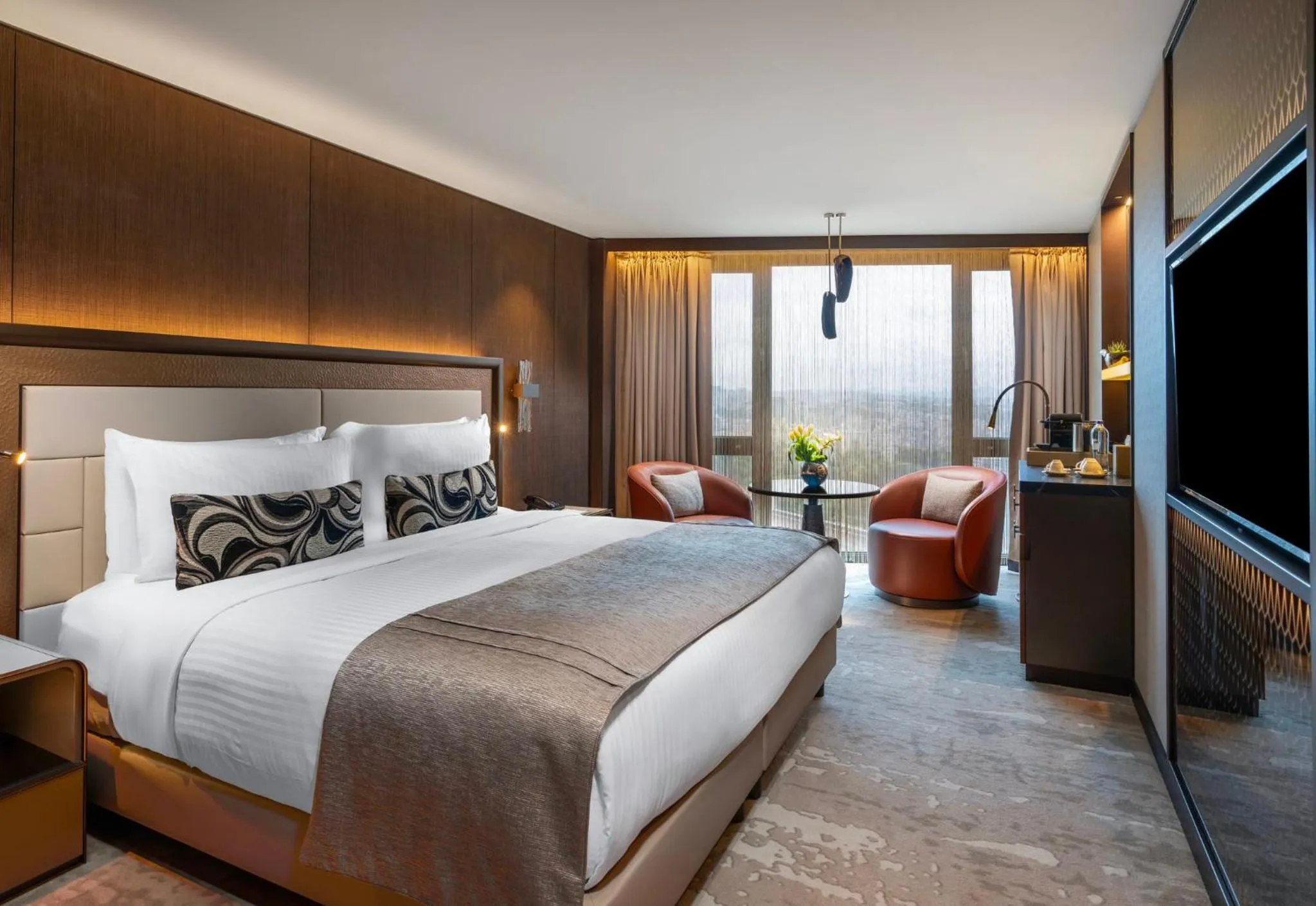 Photo of the whole room, Bed in InterContinental Istanbul by IHG