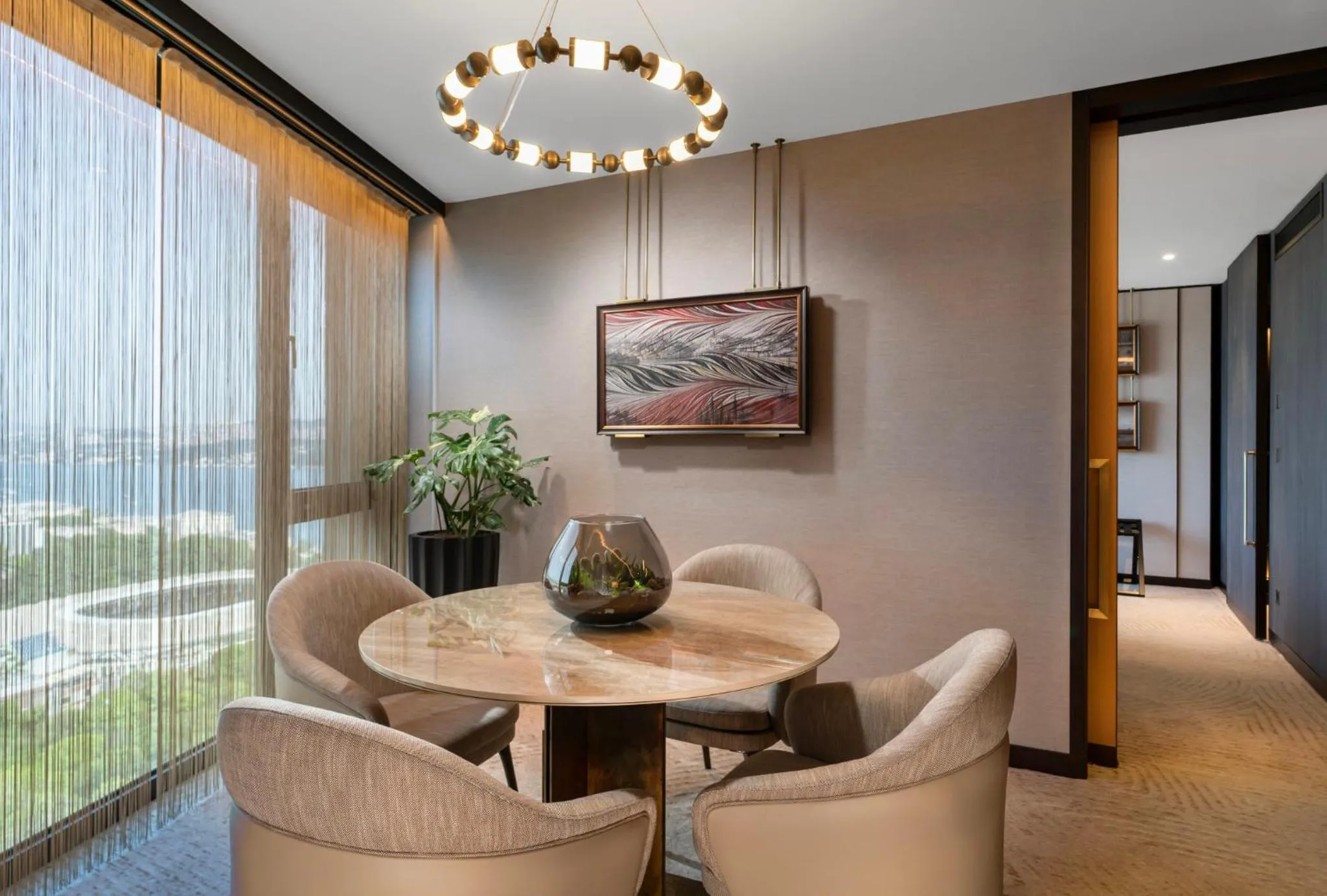 Photo of the whole room in InterContinental Istanbul by IHG