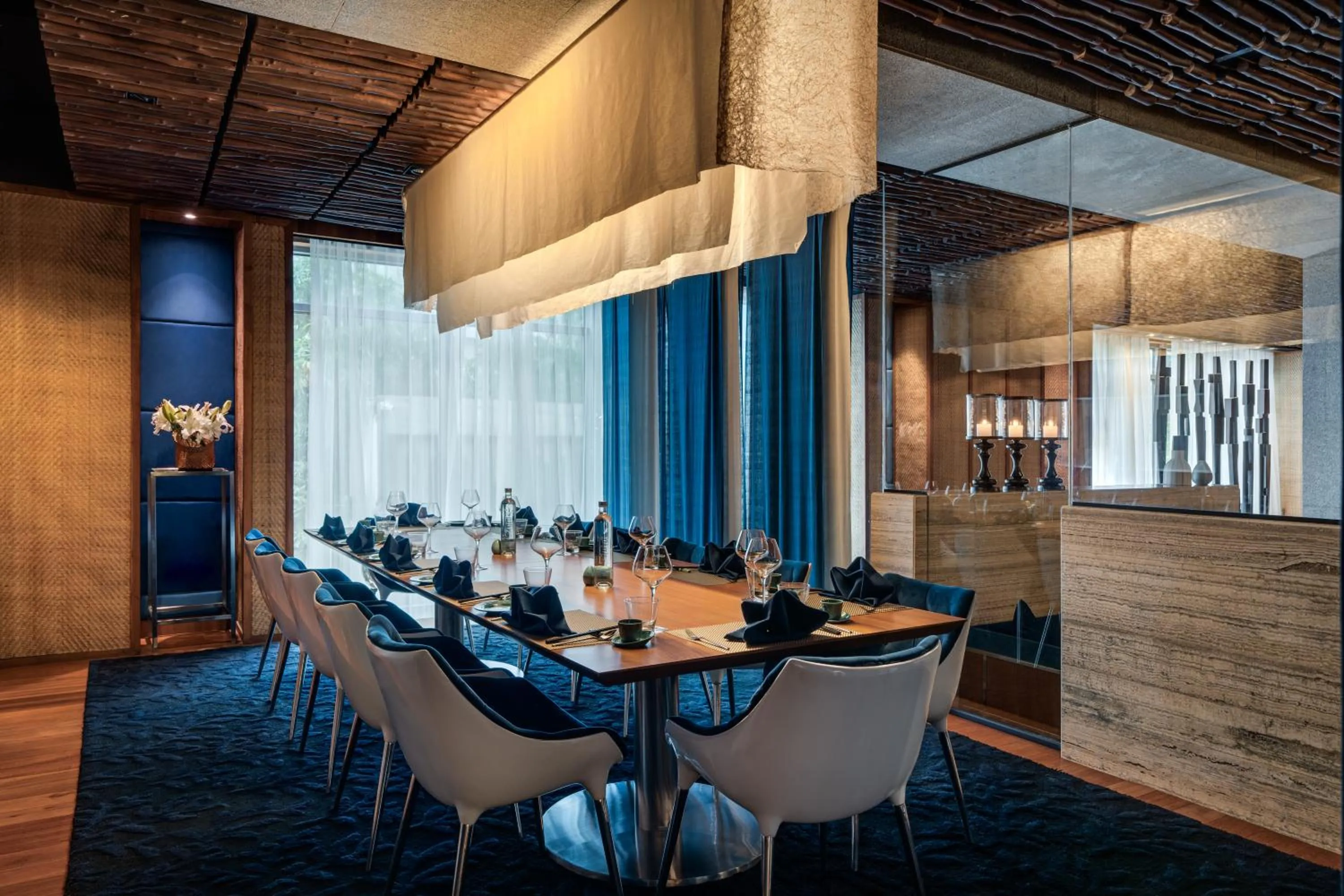 Restaurant/places to eat in Avasa Hotel