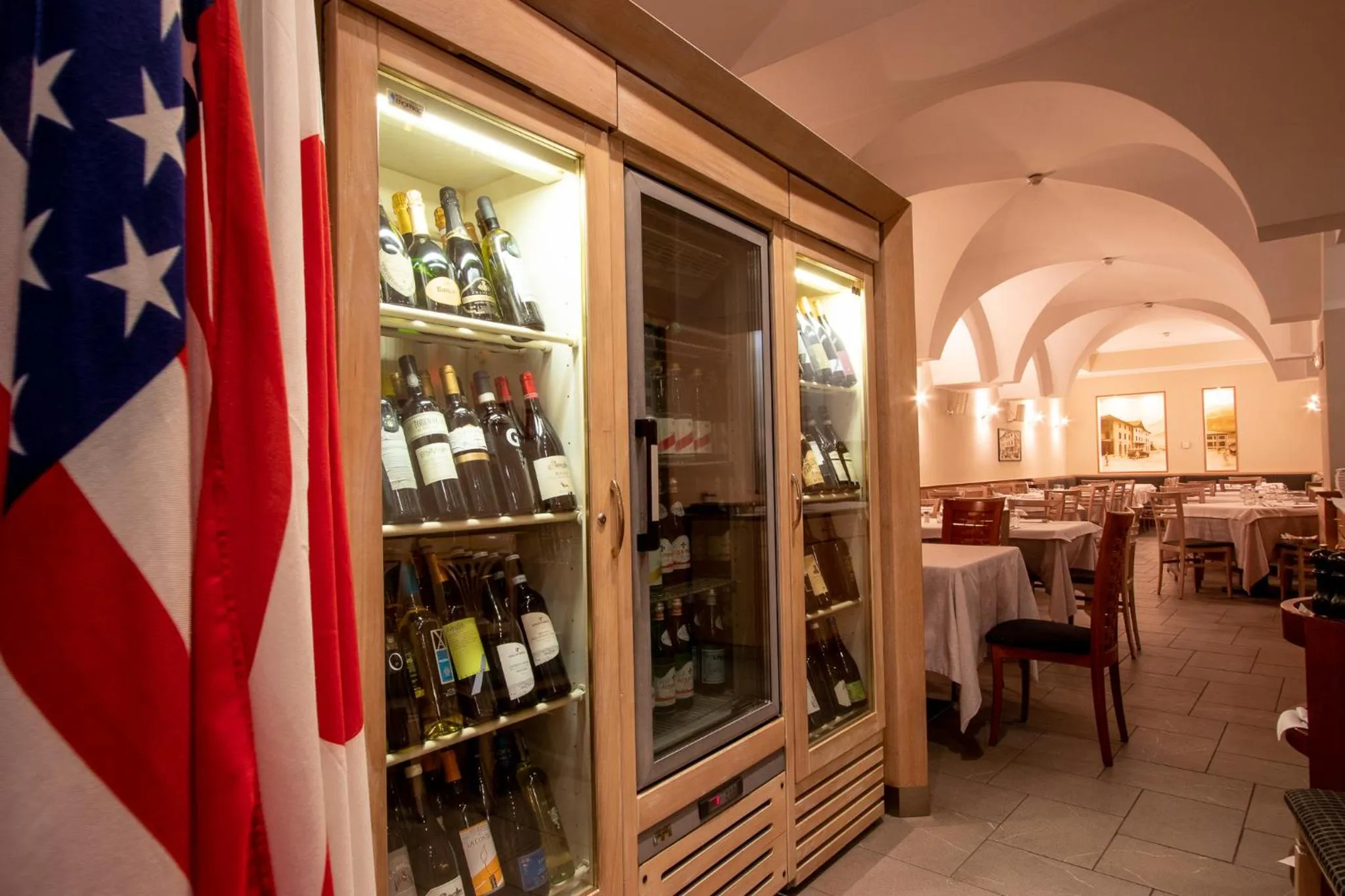 Restaurant/places to eat in Hotel Bernina