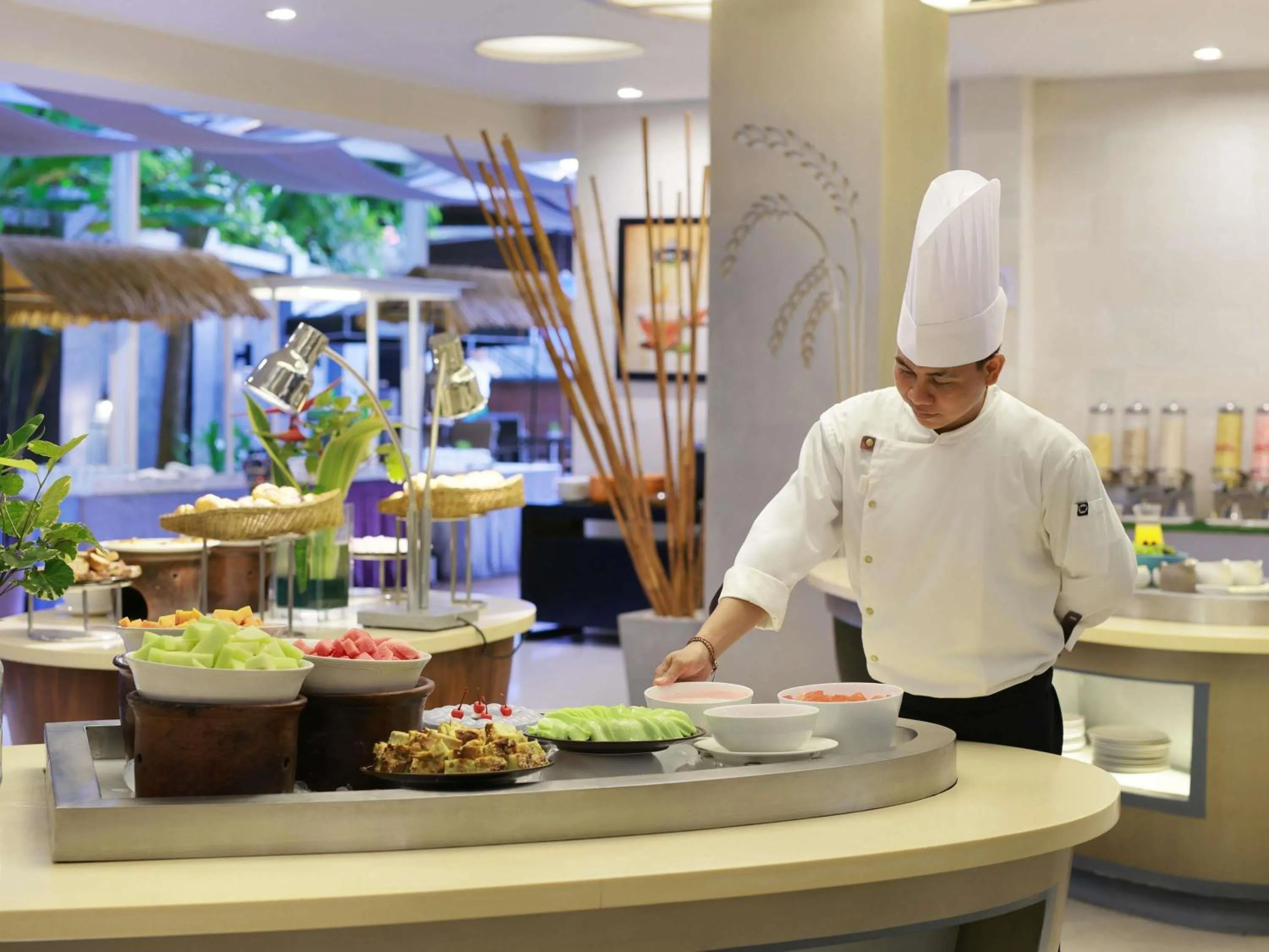 Restaurant/places to eat in Mercure Bali Nusa Dua