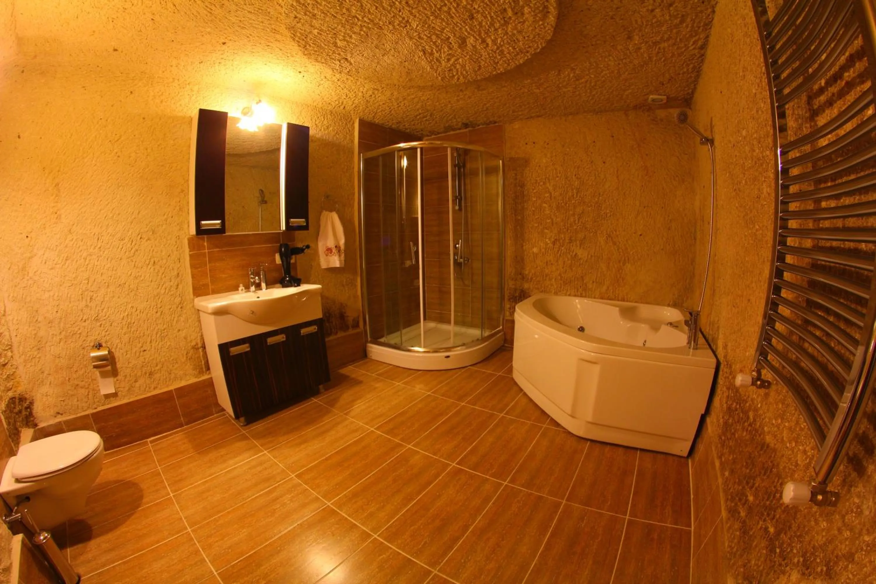 Bathroom in Falcon Cave Suites