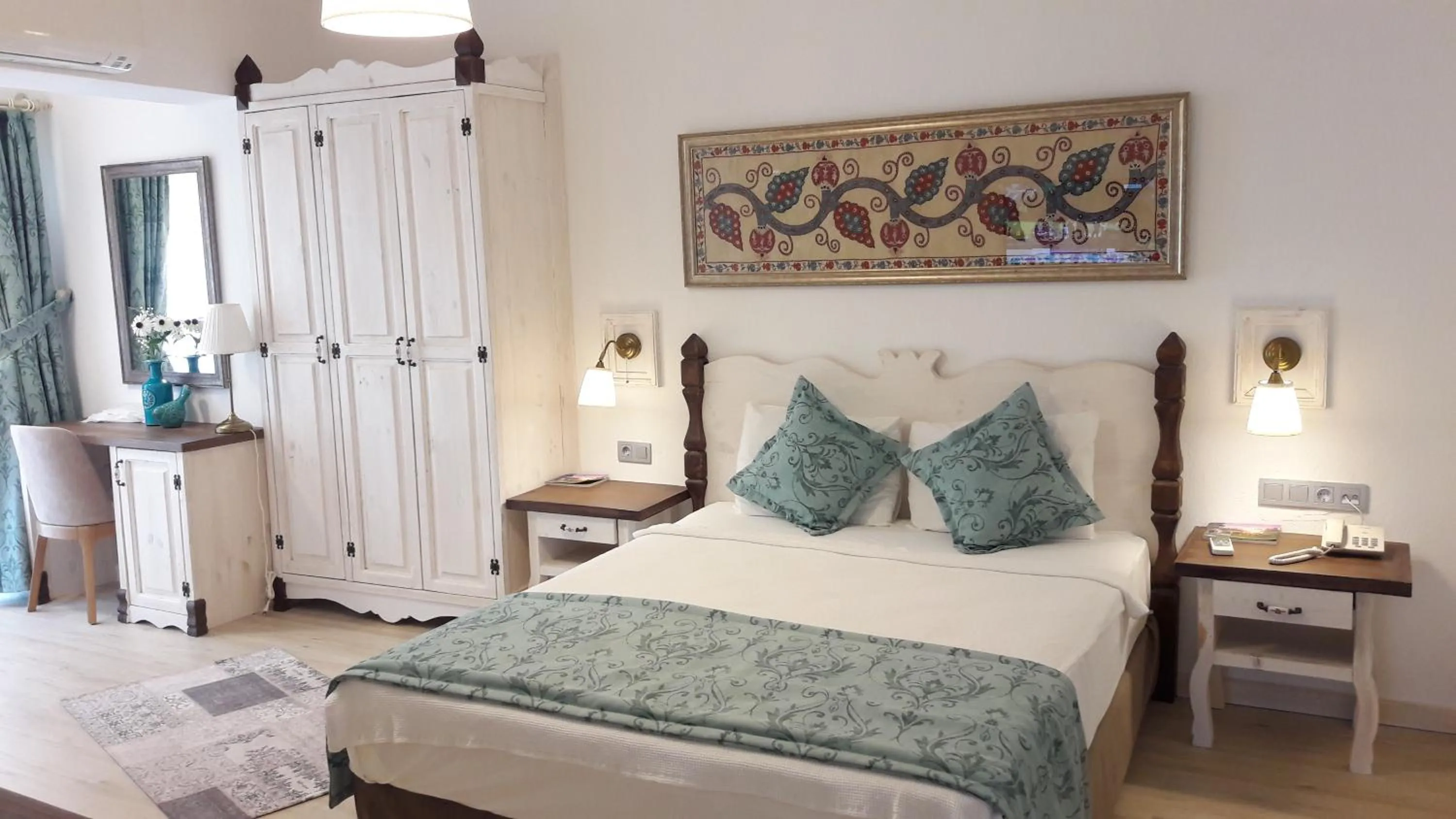 Bed in My Marina Select Hotel