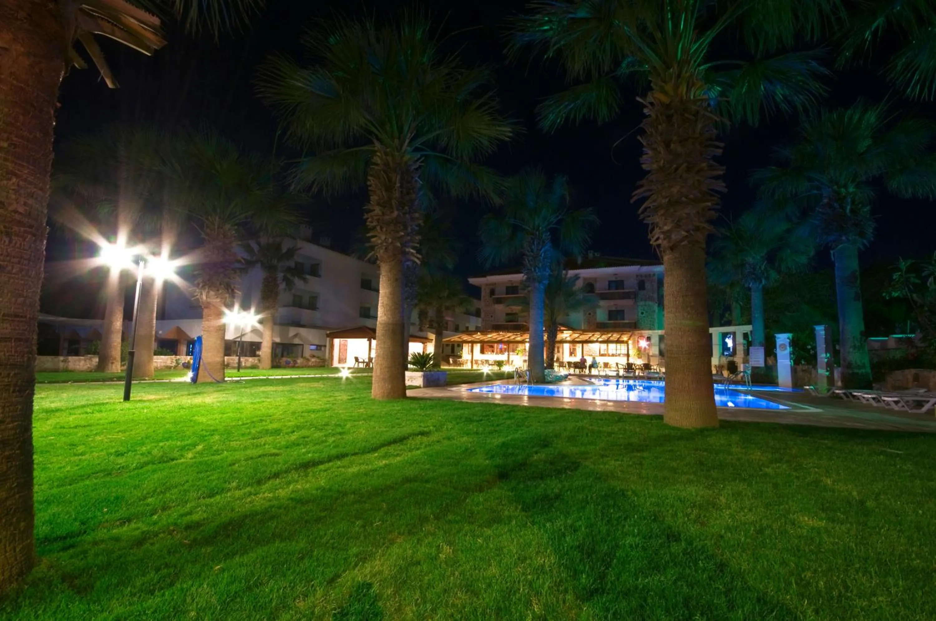 Area and facilities in My Marina Select Hotel