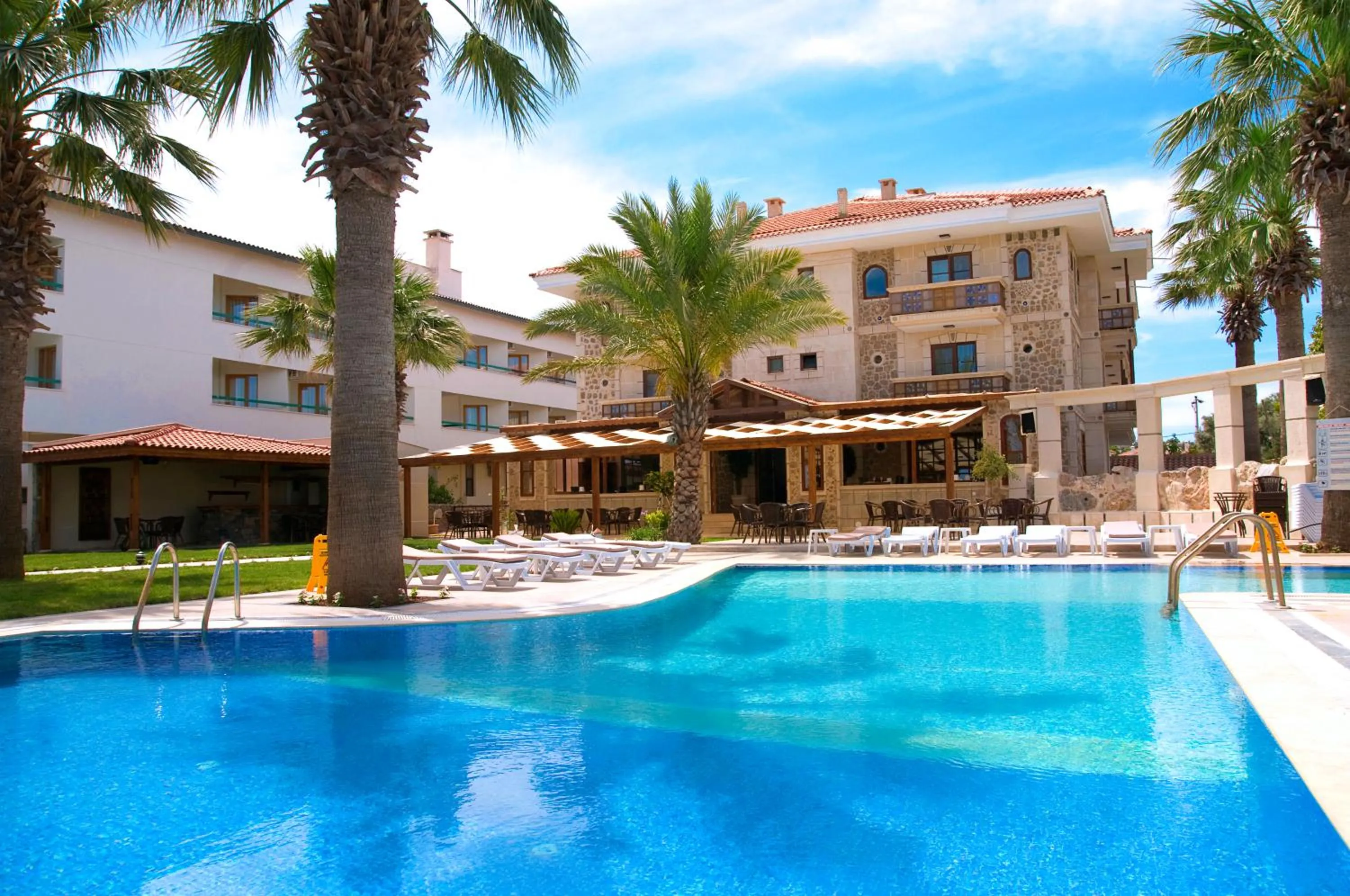 Facade/entrance in My Marina Select Hotel