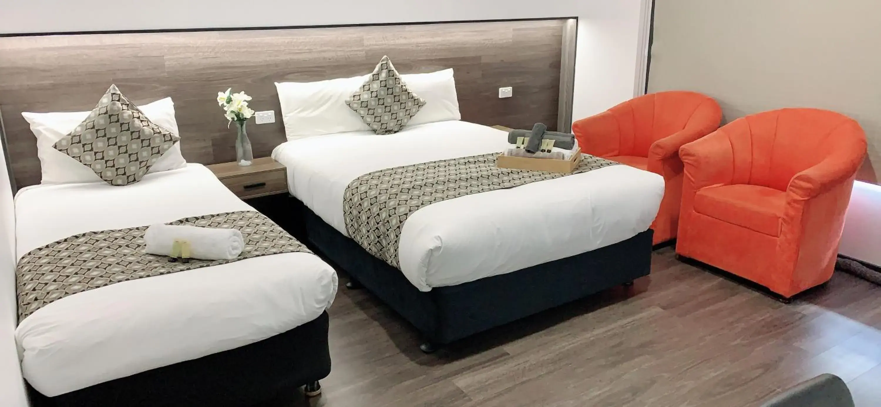 Bed in Elm Motel Bed in Elm Motel