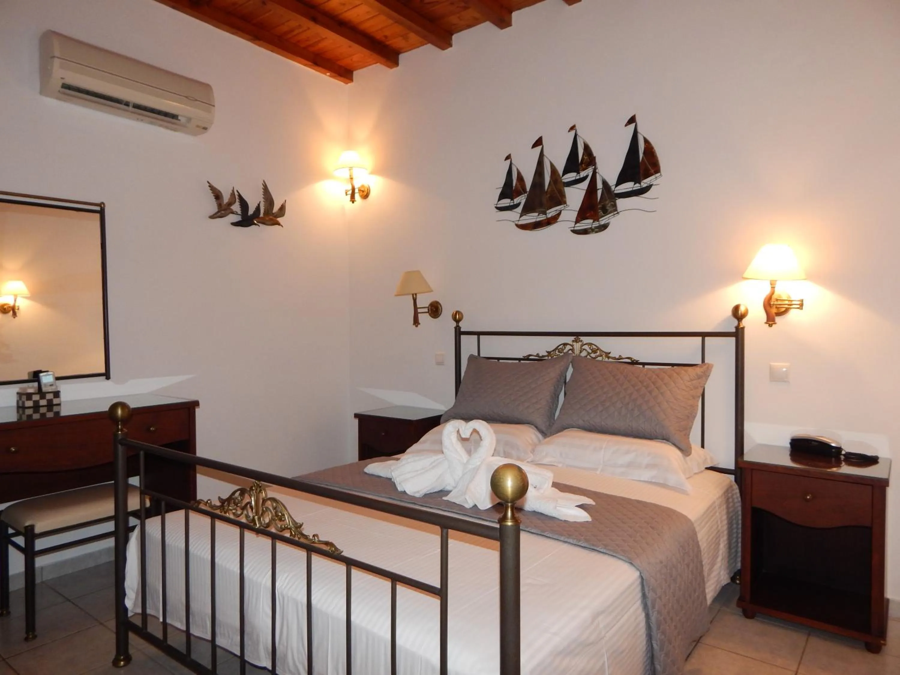 Nisiotiko house in Tinos near the beach