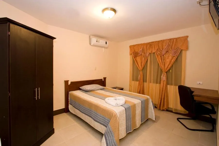 Double Room - single occupancy in Hotel El Cerro