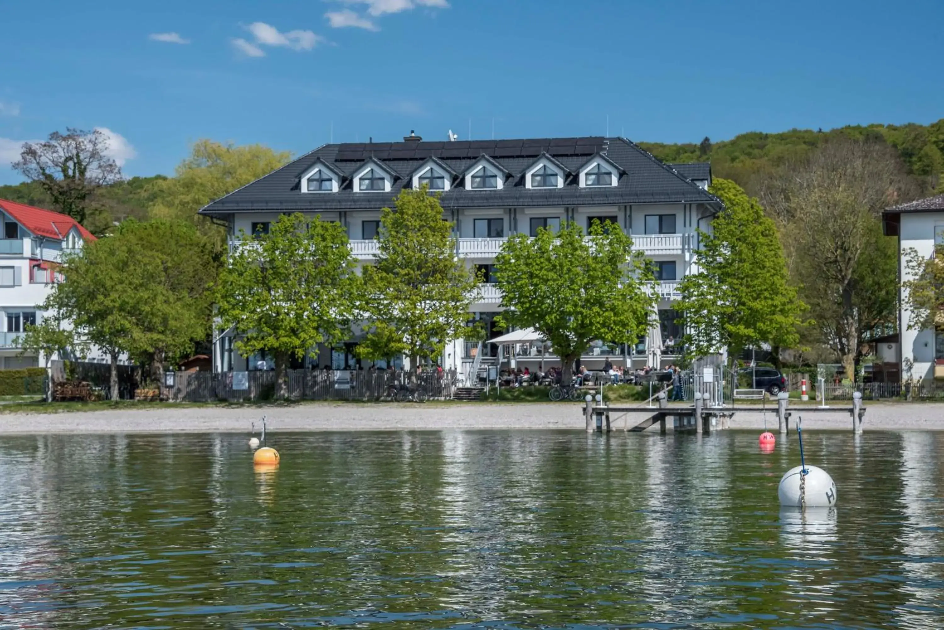 Property building in Ammersee-Hotel Property building in Ammersee-Hotel