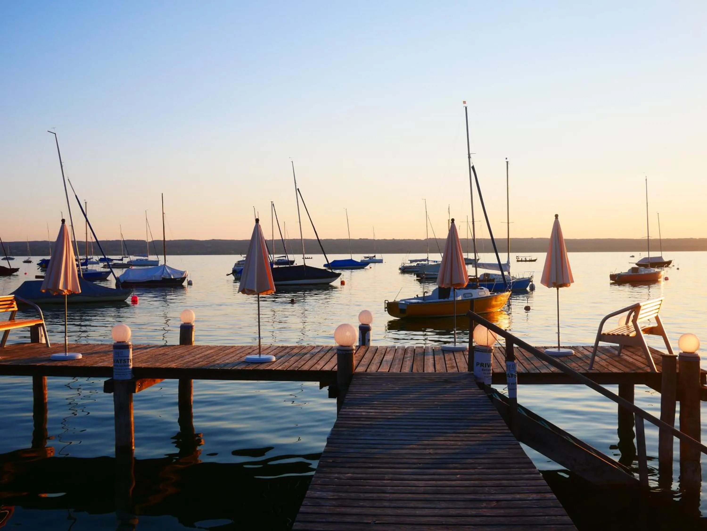 Beach in Ammersee-Hotel
