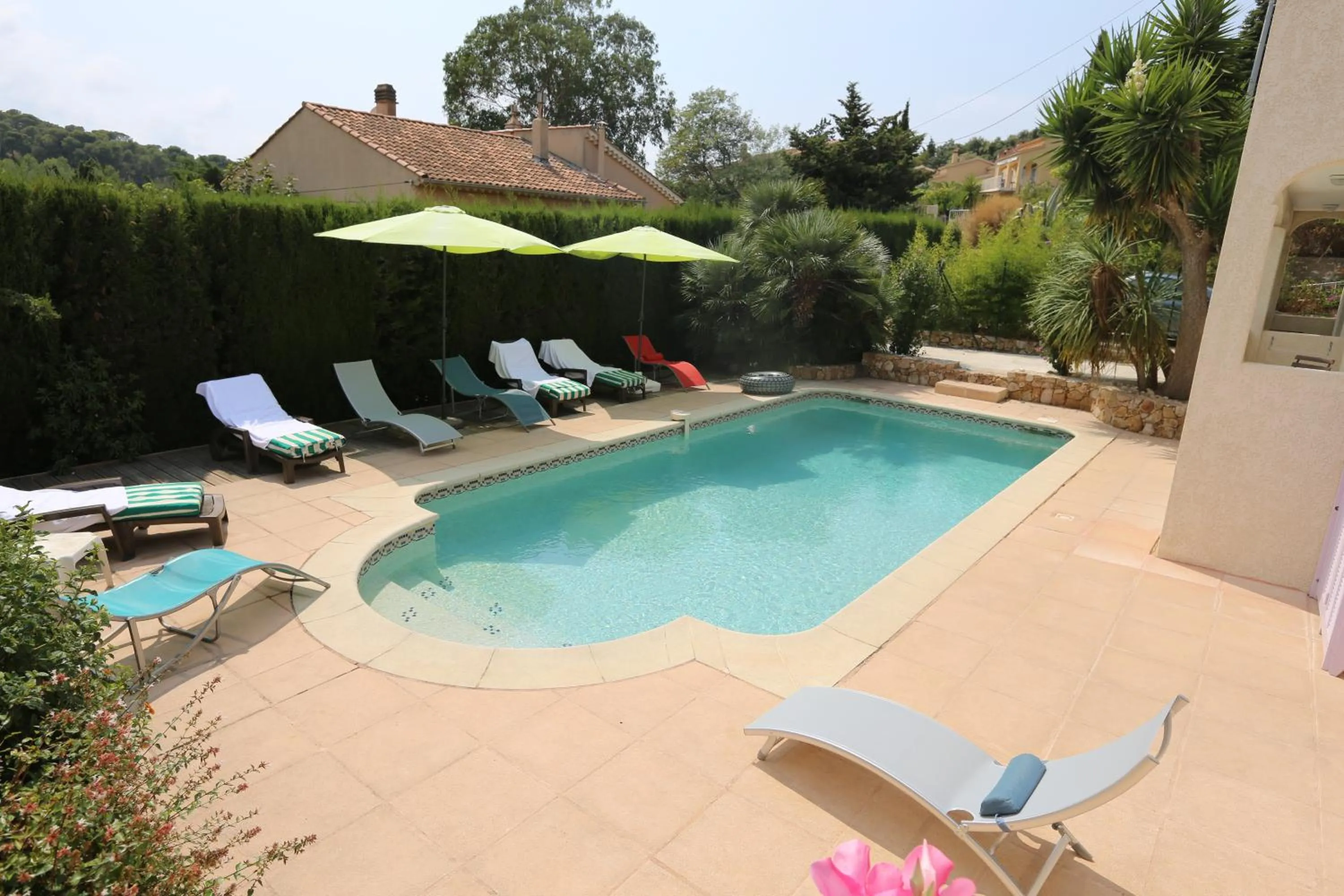 Swimming pool in La Bastide des Pins