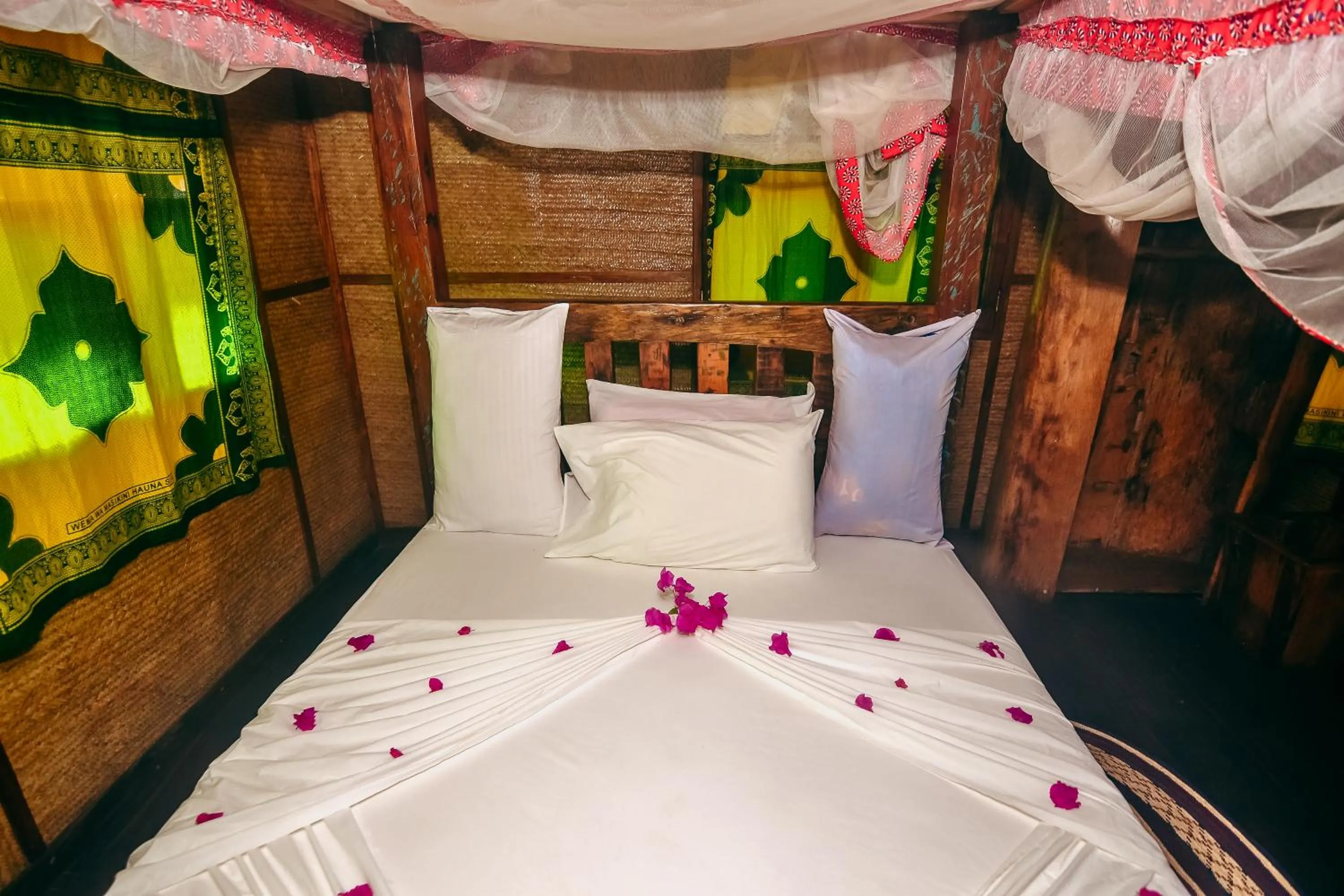 Bedroom, Bed in Pemba Eco Lodge