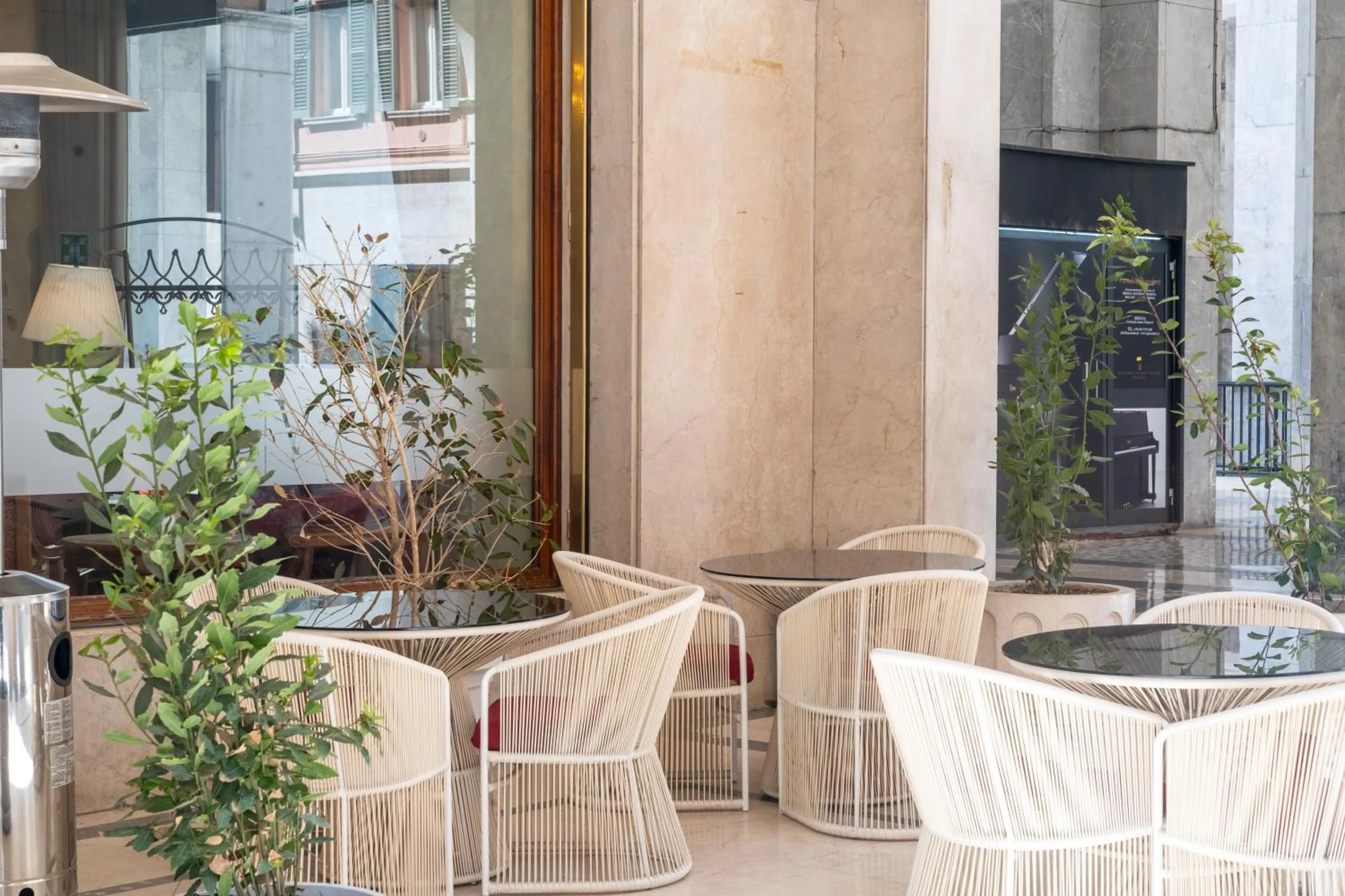 Patio in Hotel Vittoria