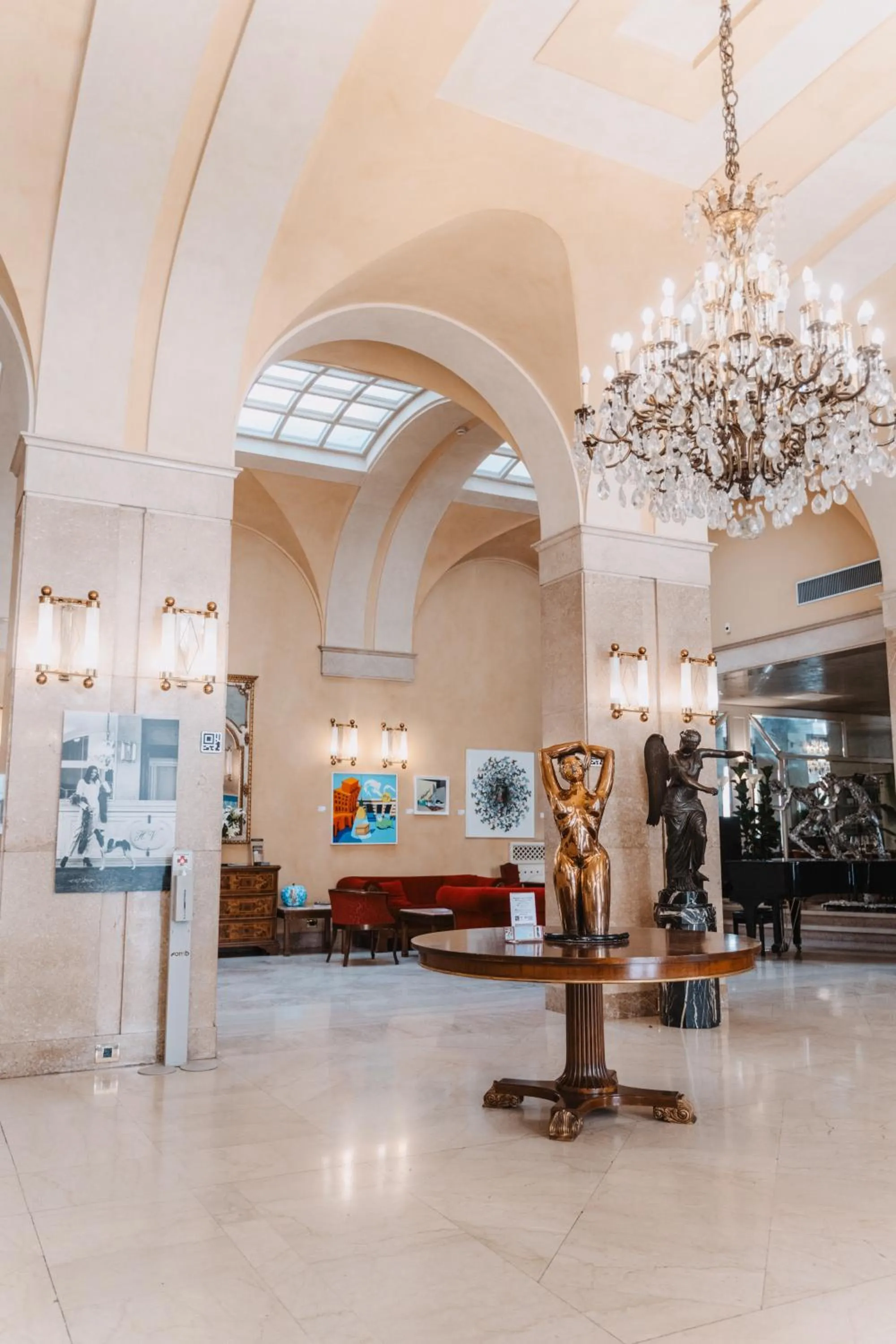 Lobby or reception in Hotel Vittoria