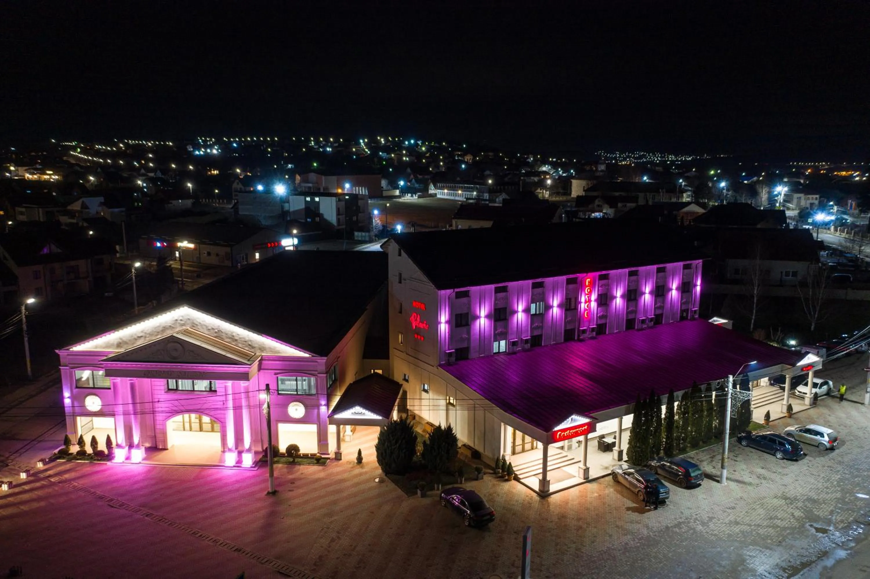 Bird's eye view in Hotel Polaris