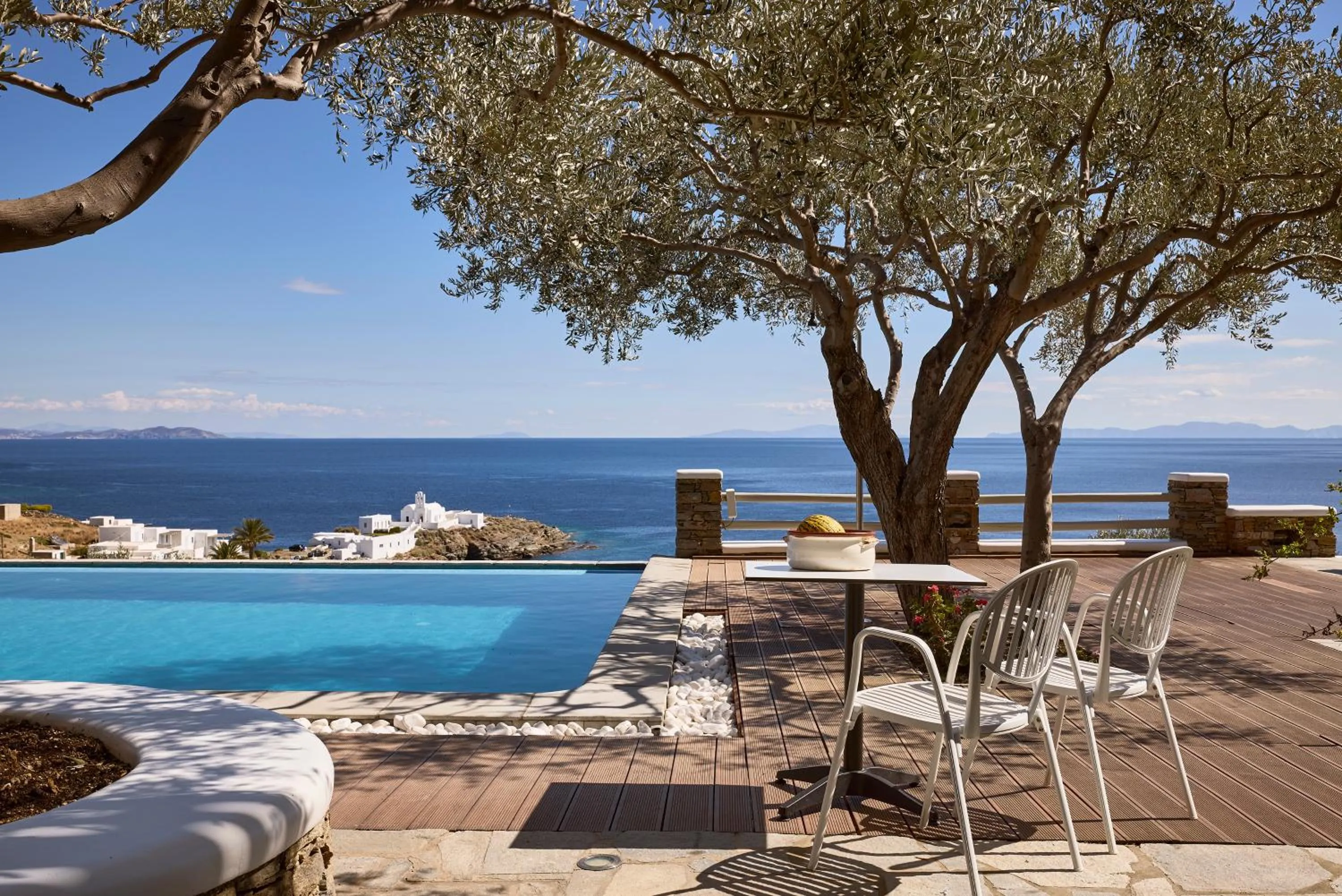 Selana Suites