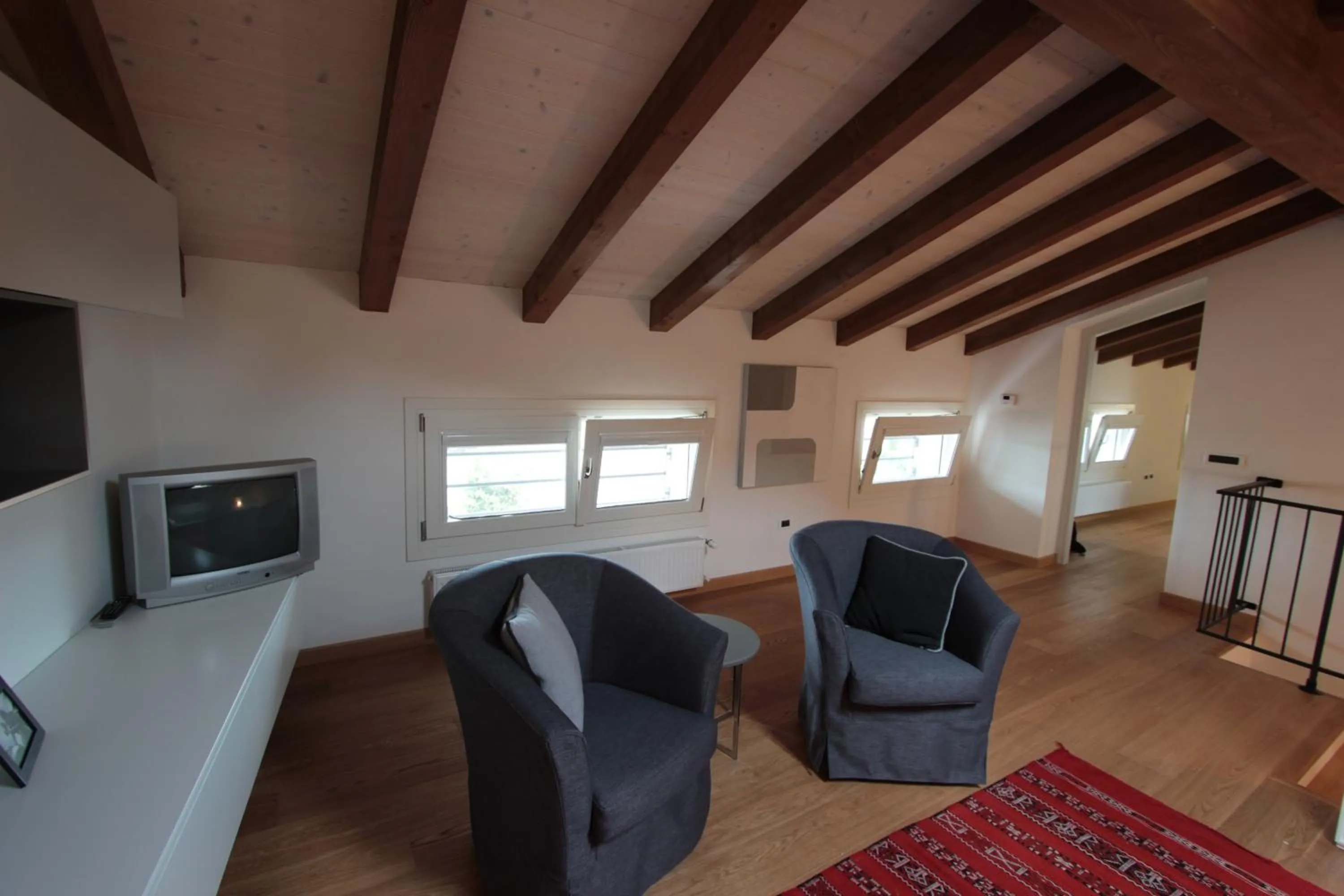 Seating area in B&B Marina