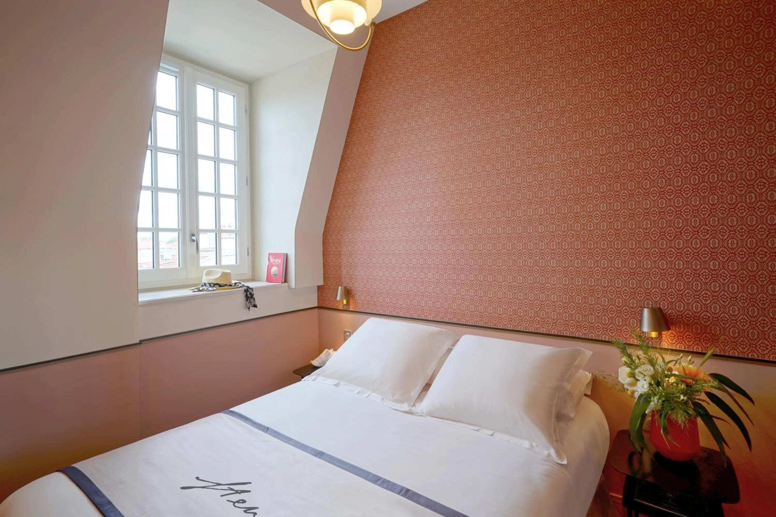 Bed in Hotel Des Prélats