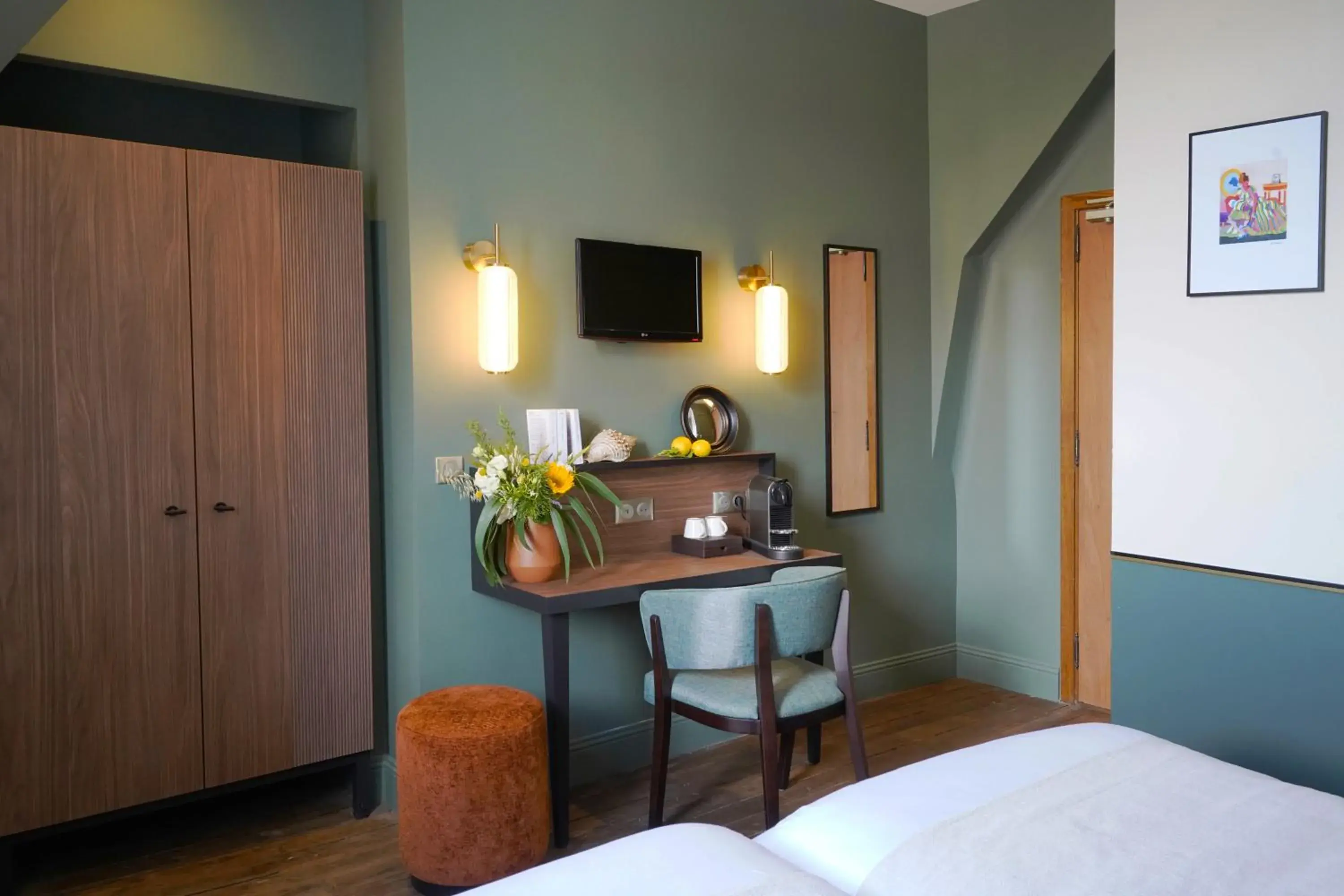 Deluxe Double Room in Hotel Des Prélats Deluxe Double Room in Hotel Des Prélats