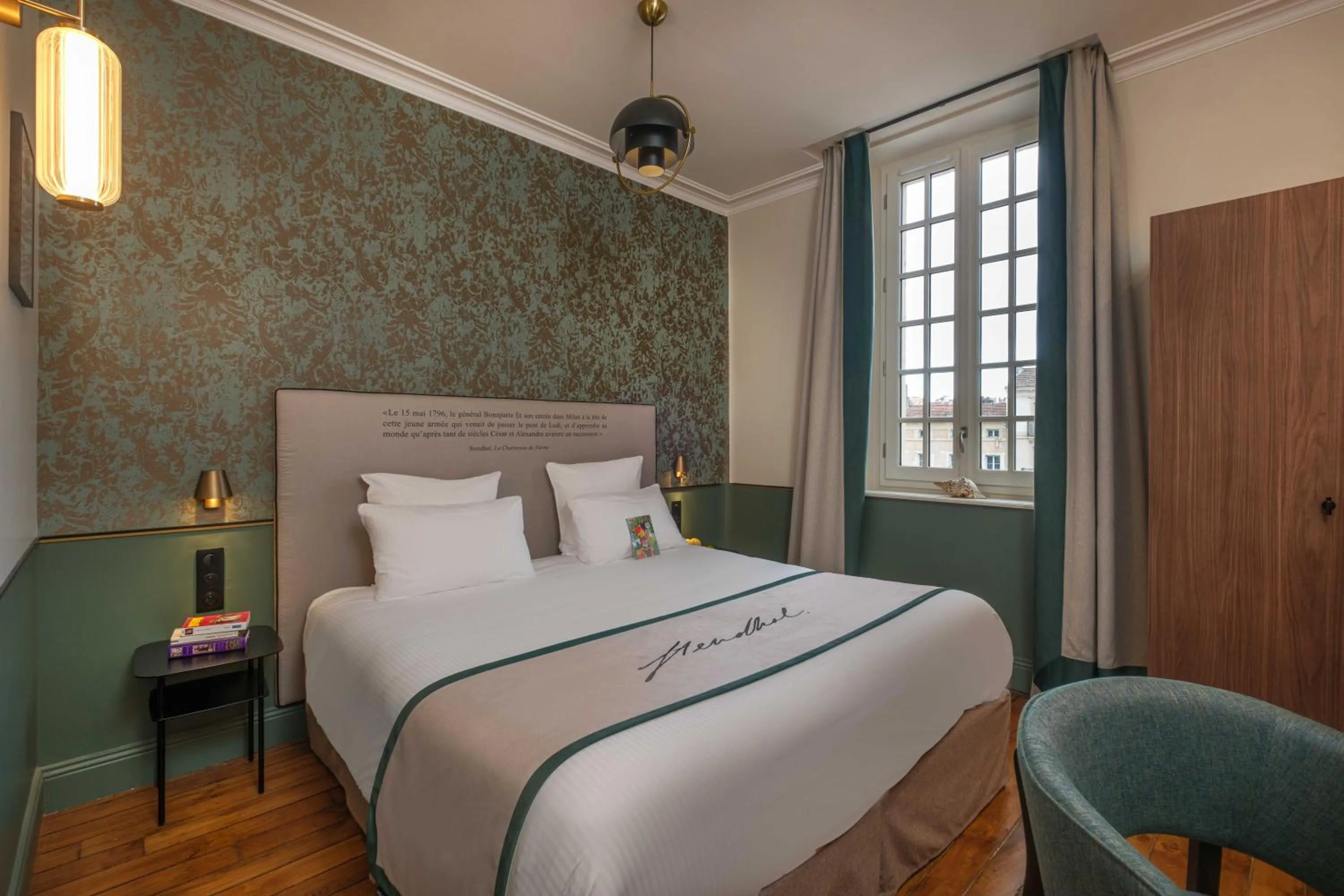 Bedroom, Bed in Hôtel Littéraire Stendhal et Spa