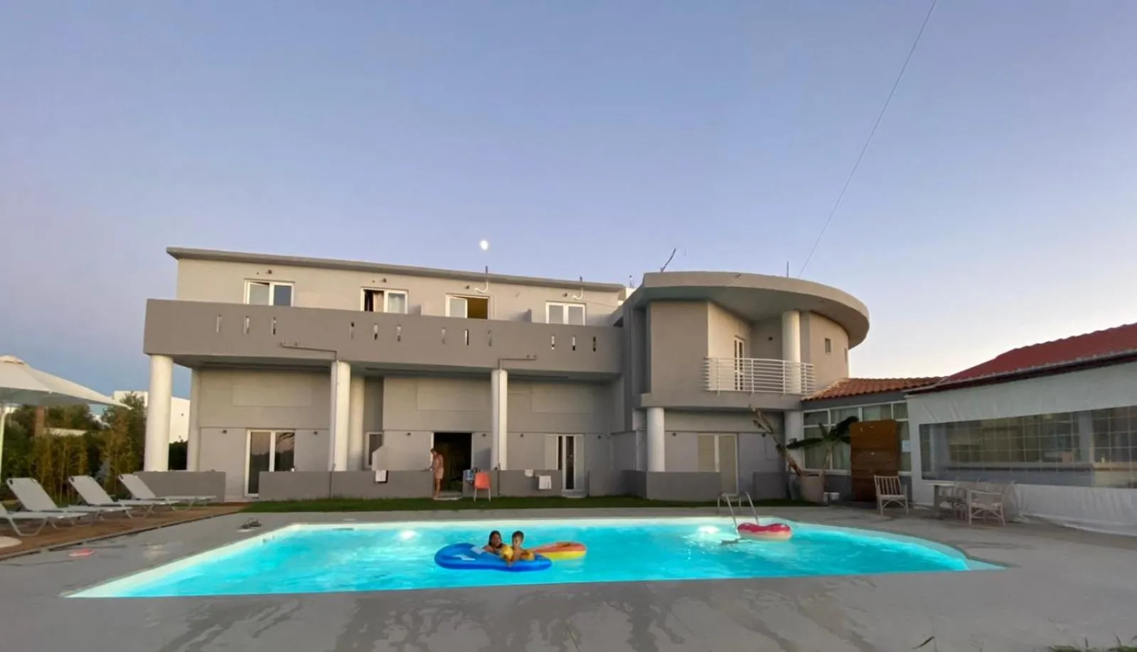 Property building in Banana Moon