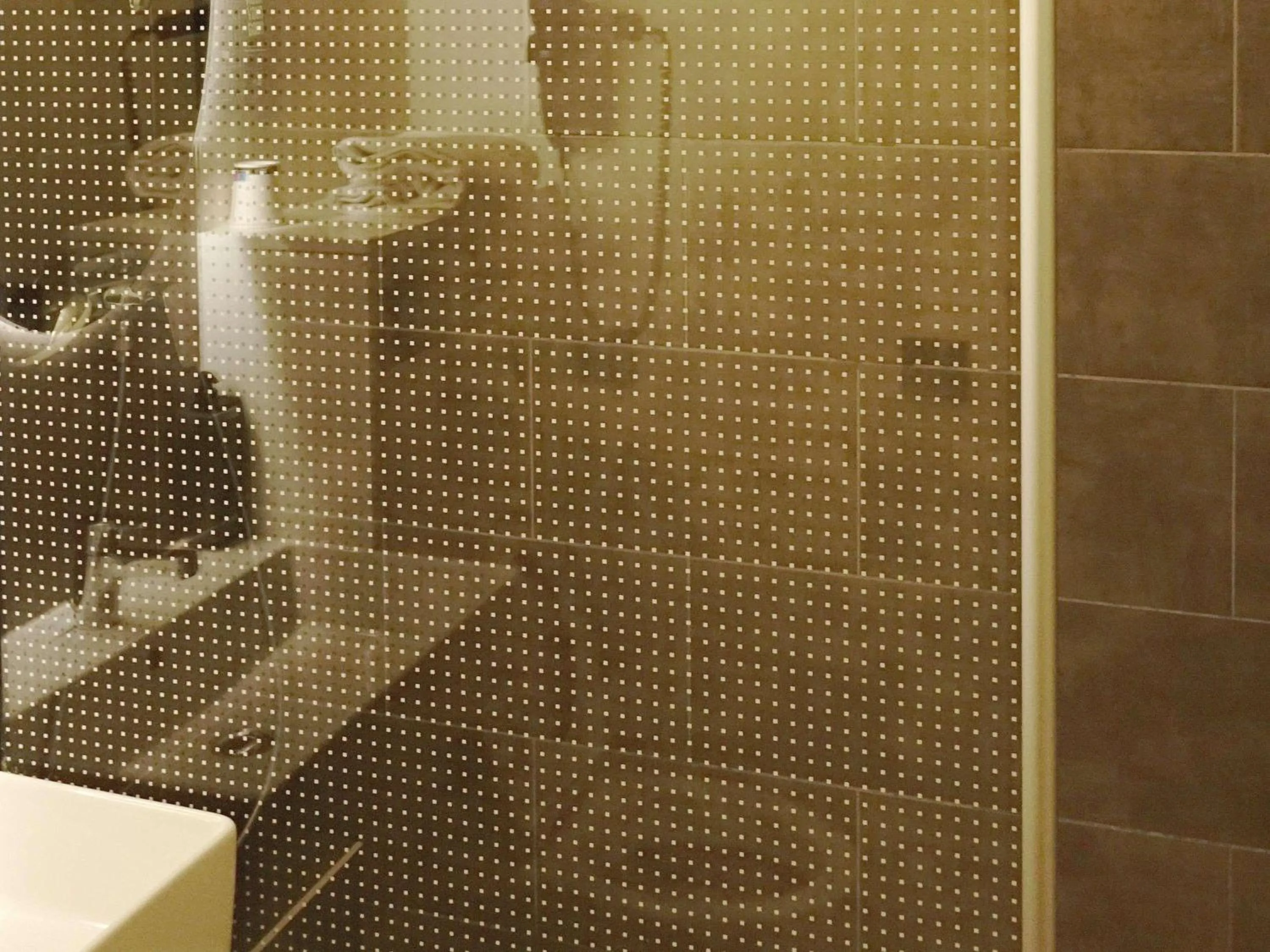 Bedroom in ibis Lille Centre Grand Place